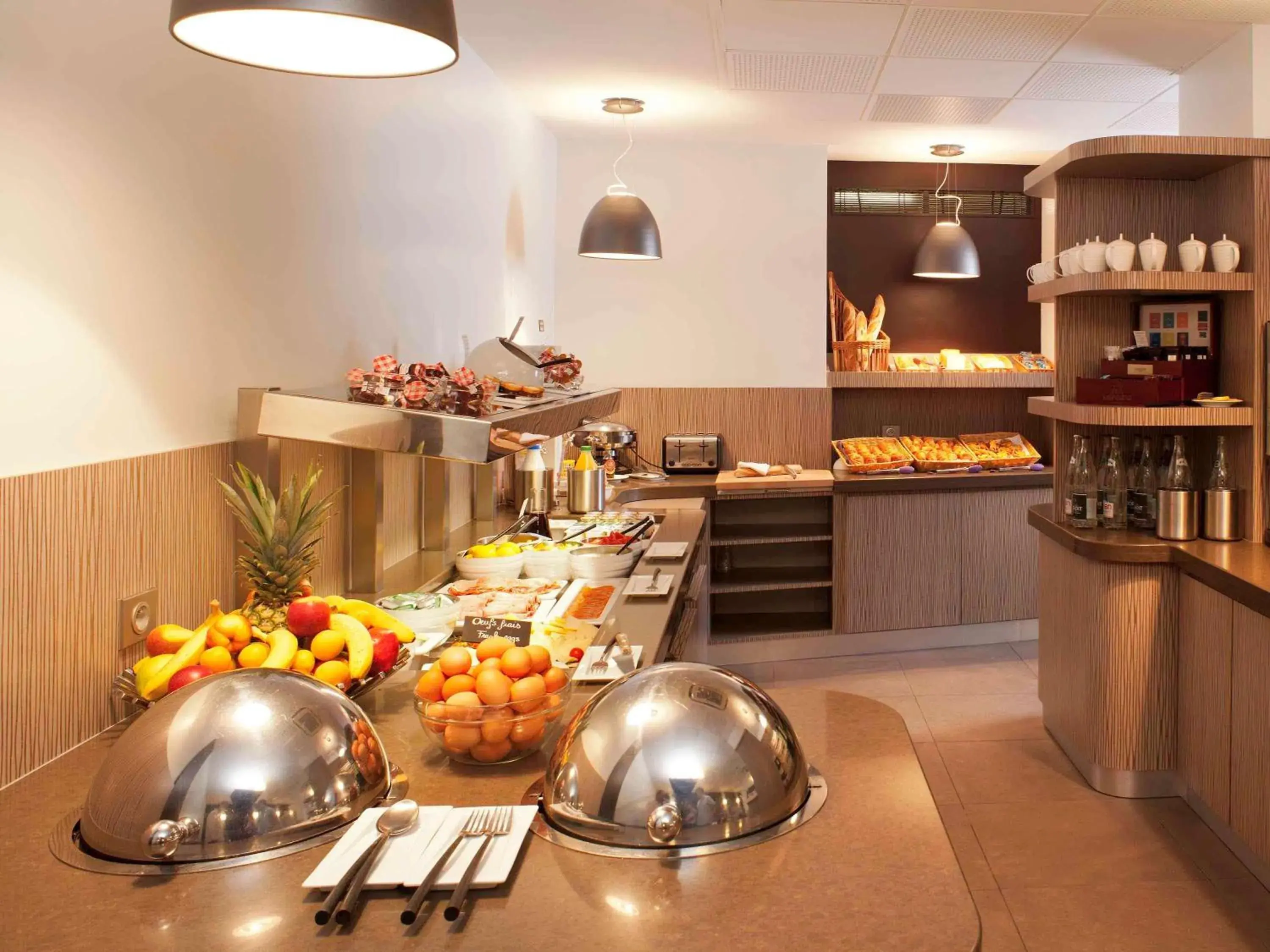 Restaurant/places to eat in Mercure Paris Opera Garnier Hôtel & Spa Restaurant/places to eat in Mercure Paris Opera Garnier Hôtel & Spa