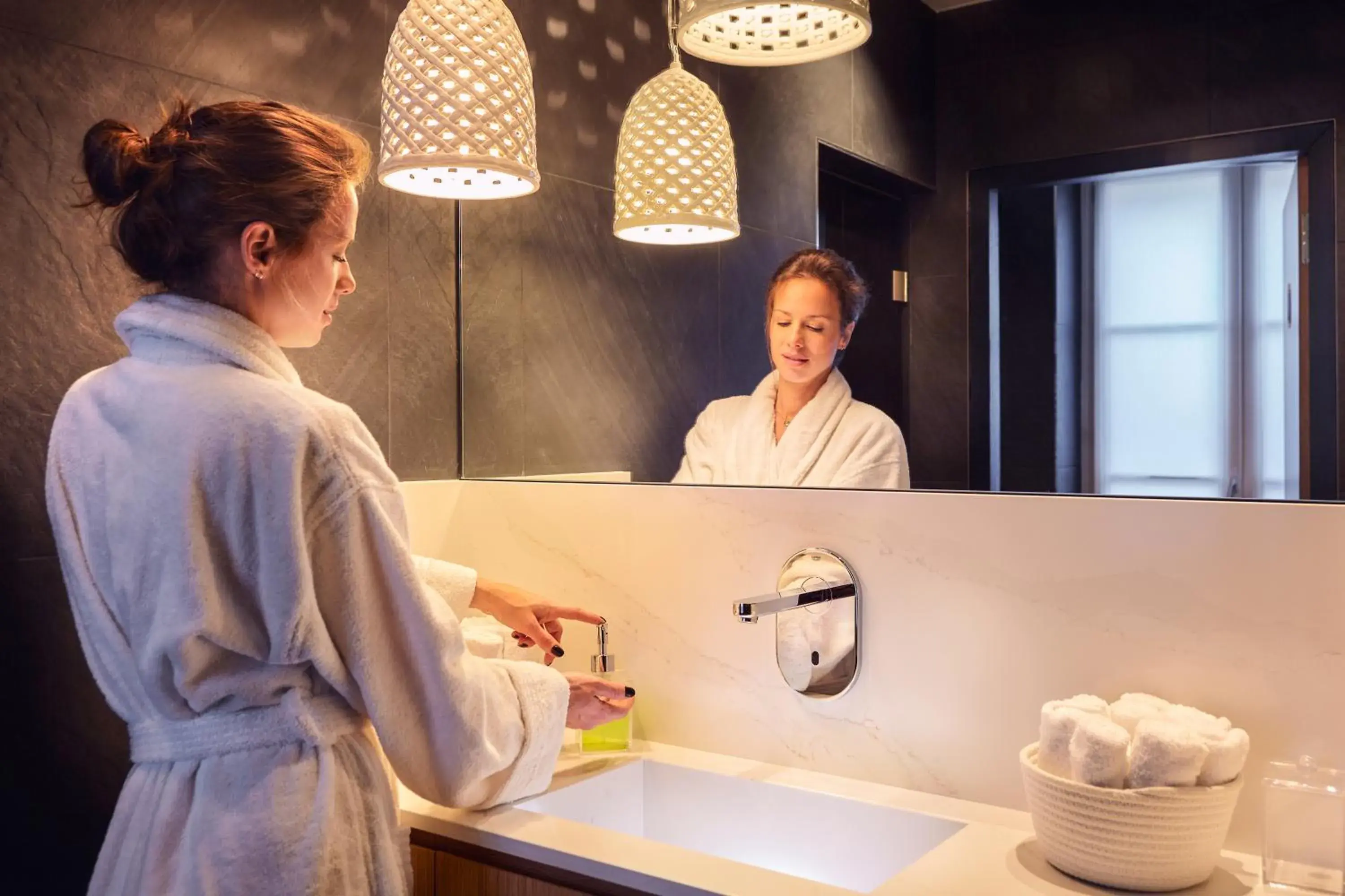 Spa and wellness centre/facilities in Mercure Paris Opera Garnier Hôtel & Spa Spa and wellness centre/facilities in Mercure Paris Opera Garnier Hôtel & Spa