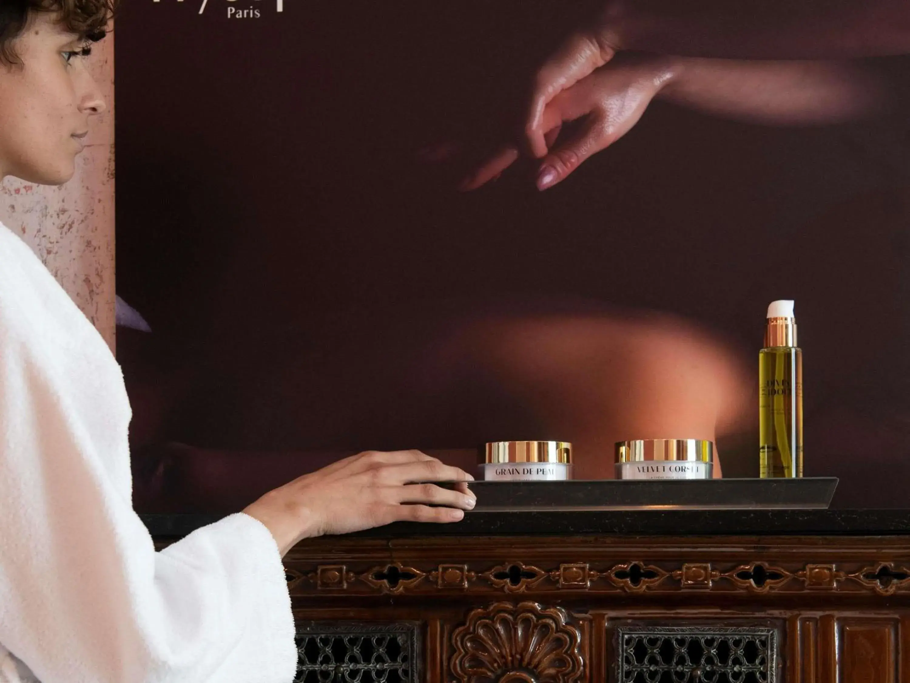 Spa and wellness centre/facilities in Mercure Paris Opera Garnier Hôtel & Spa Spa and wellness centre/facilities in Mercure Paris Opera Garnier Hôtel & Spa