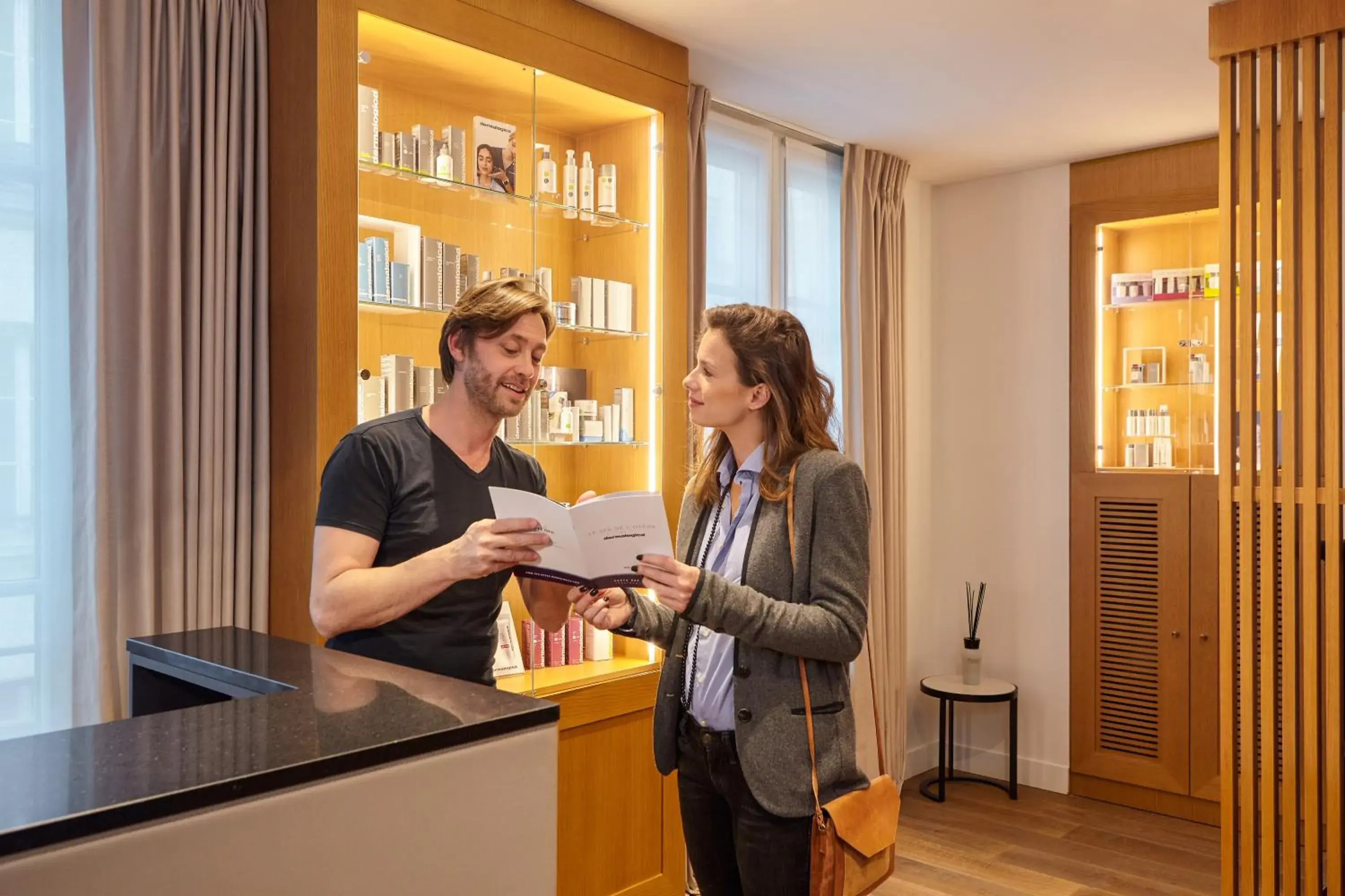 Spa and wellness centre/facilities in Mercure Paris Opera Garnier Hôtel & Spa Spa and wellness centre/facilities in Mercure Paris Opera Garnier Hôtel & Spa