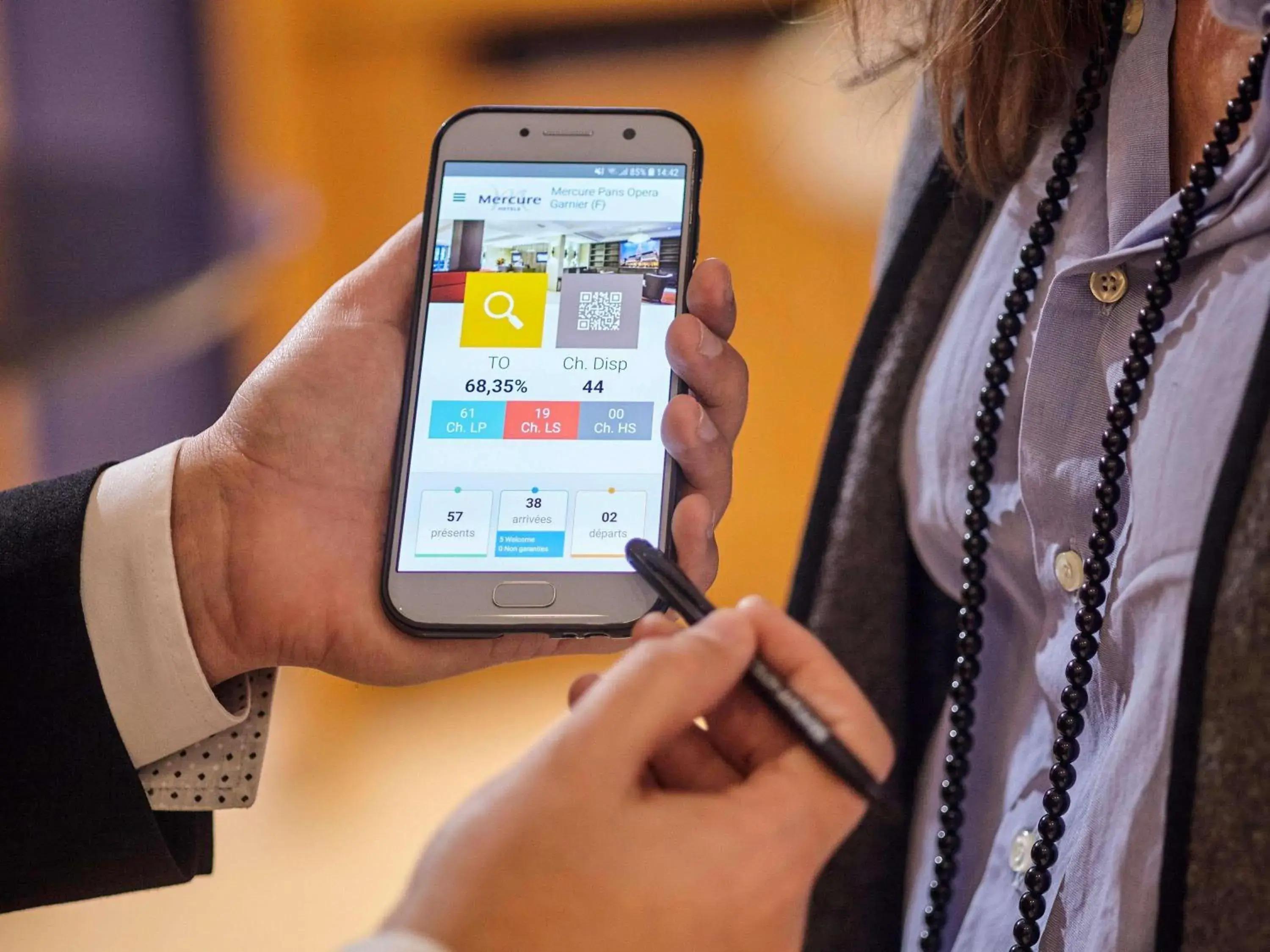 Property building in Mercure Paris Opera Garnier Hôtel & Spa Property building in Mercure Paris Opera Garnier Hôtel & Spa