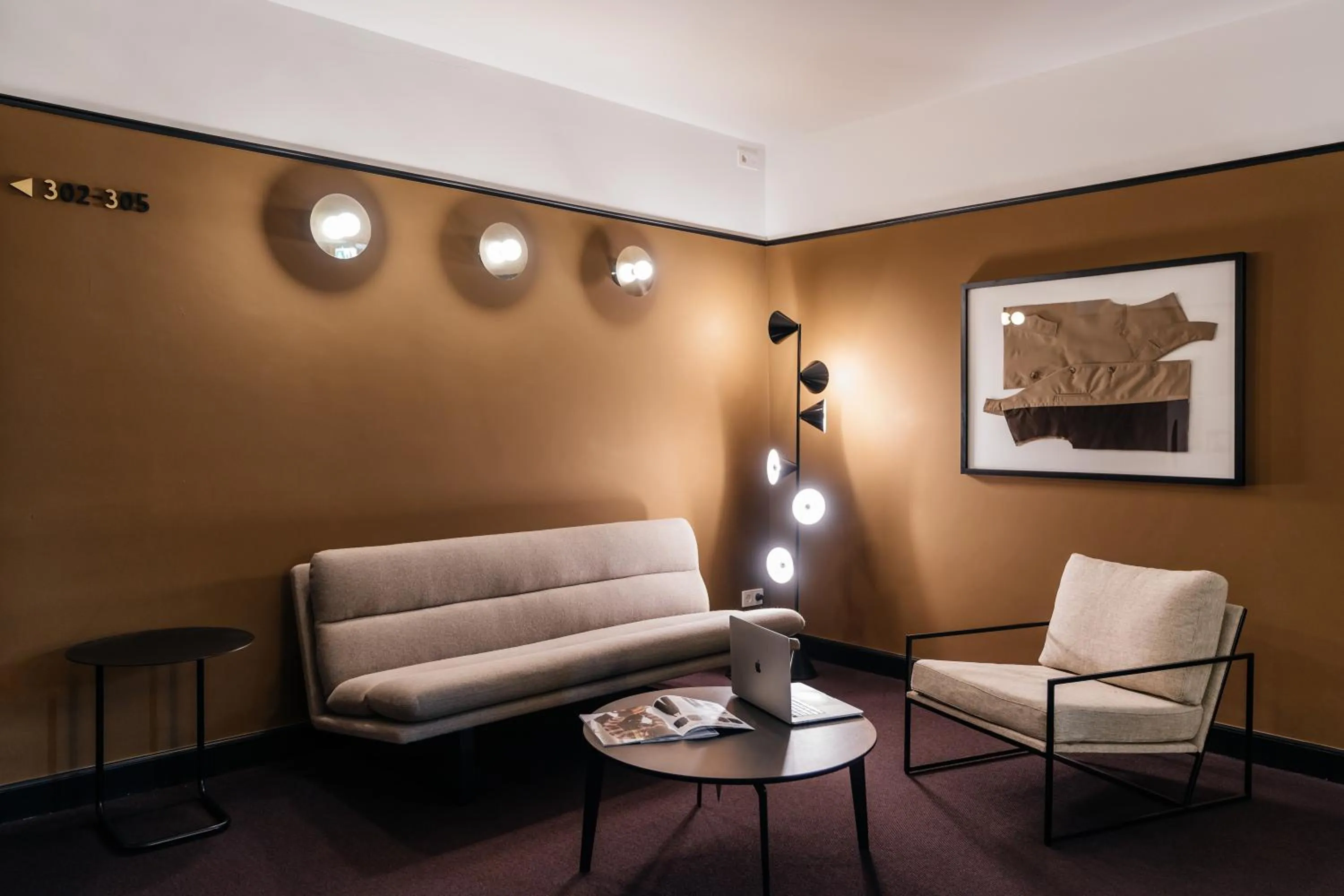 Decorative detail in The Hunfeld