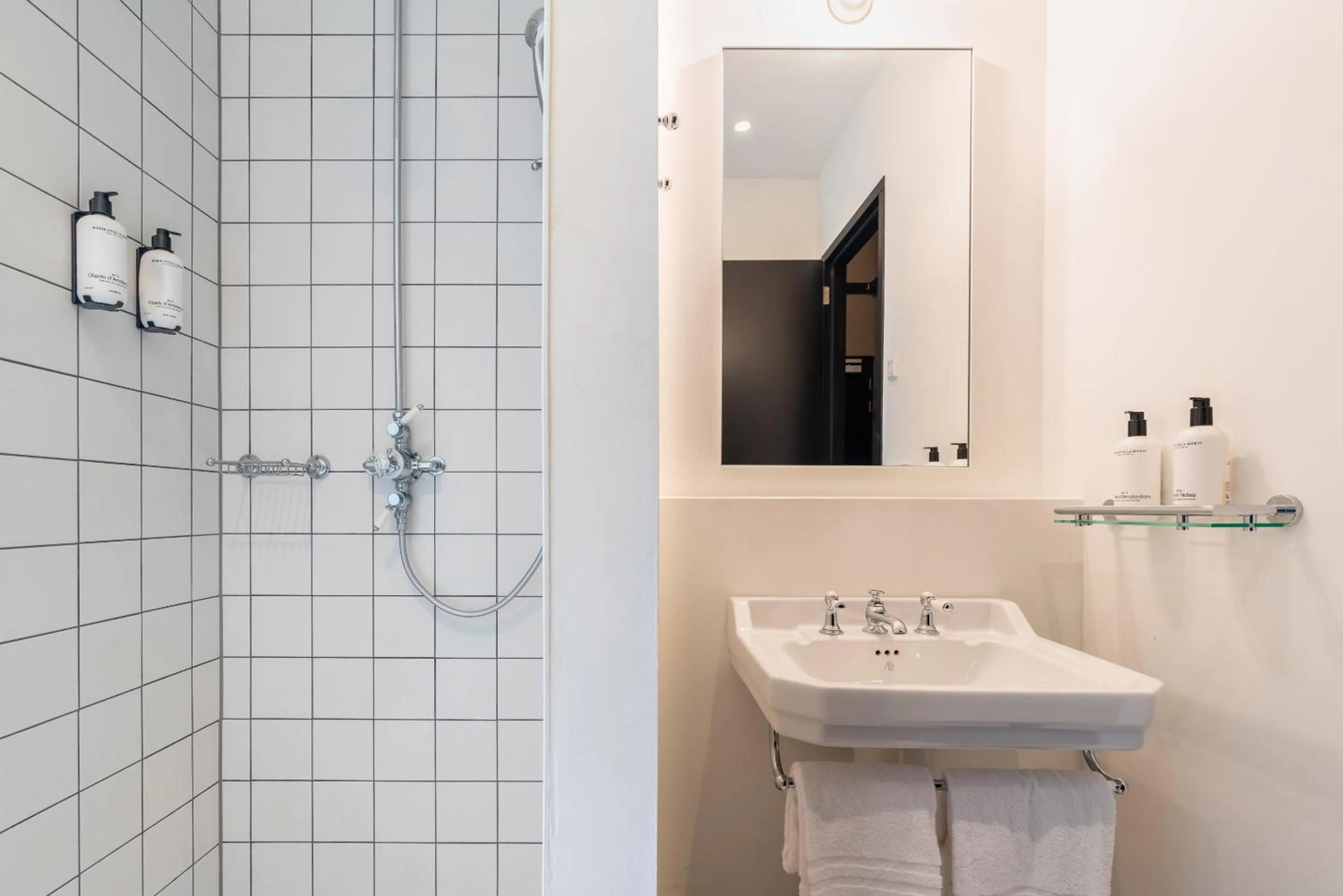 Bathroom in The Hunfeld