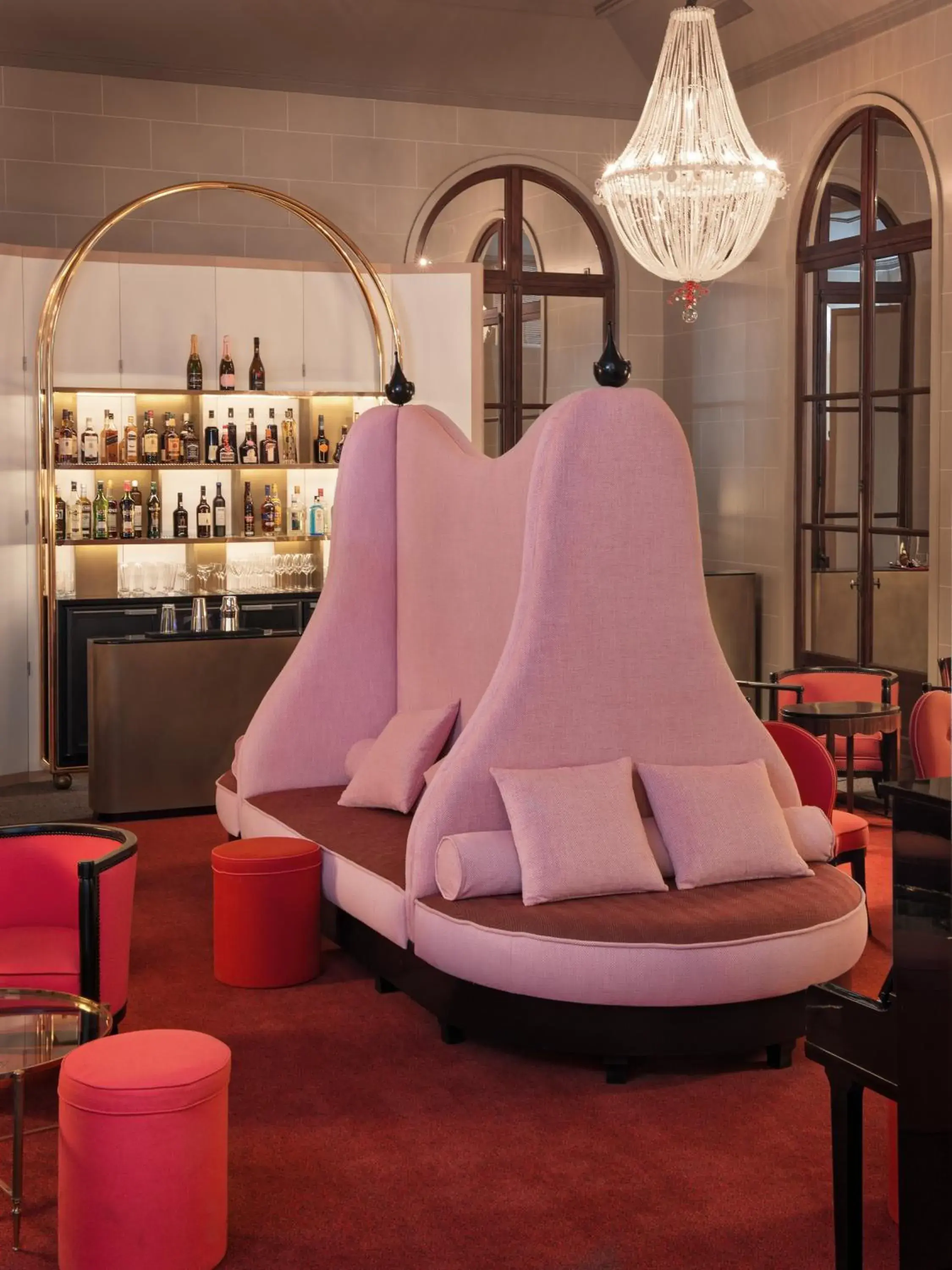 Lounge or bar in Carlton Hotel Lyon - MGallery Collection Lounge or bar in Carlton Hotel Lyon - MGallery Collection