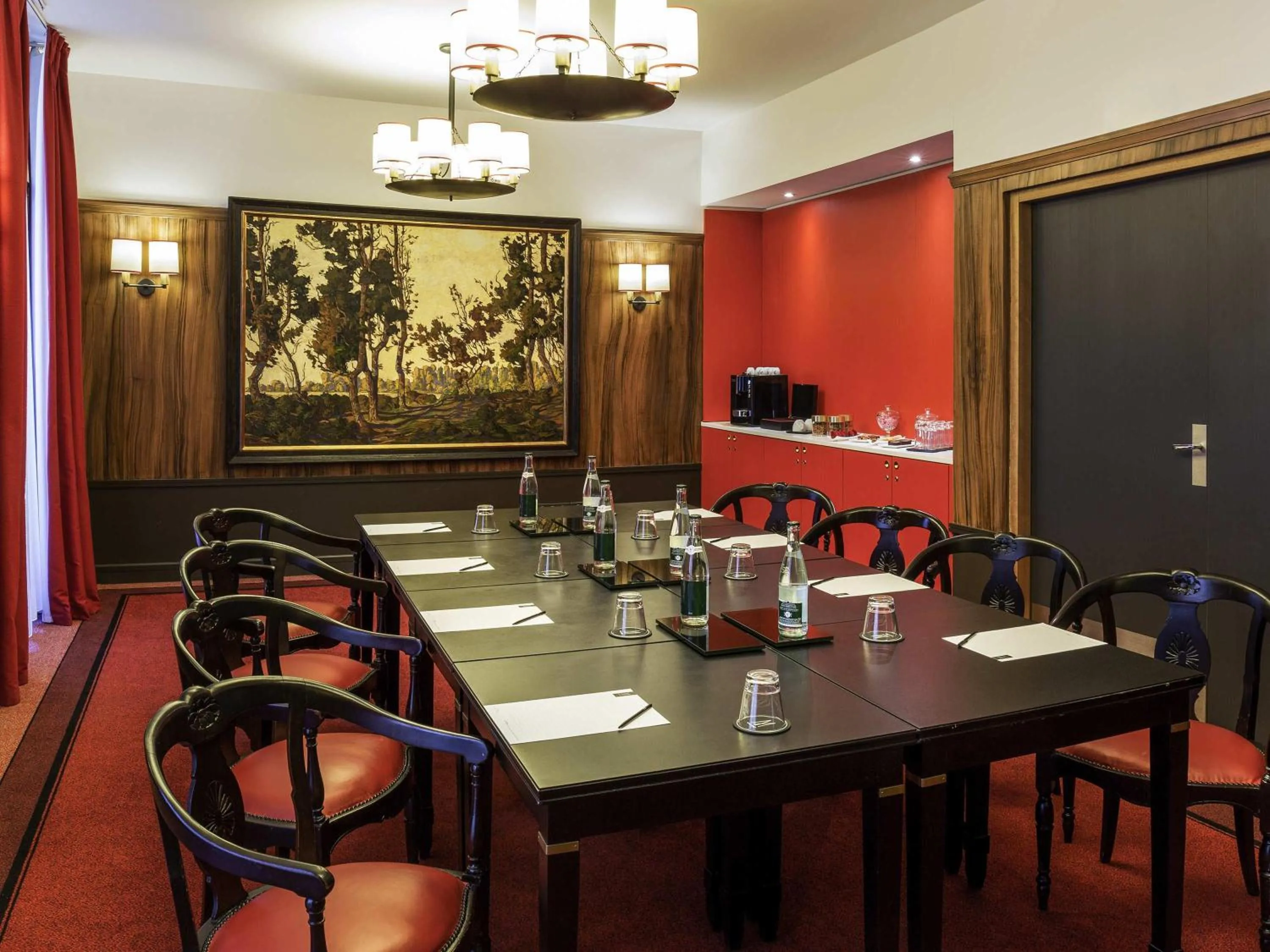 Meeting/conference room in Carlton Hotel Lyon - MGallery Collection