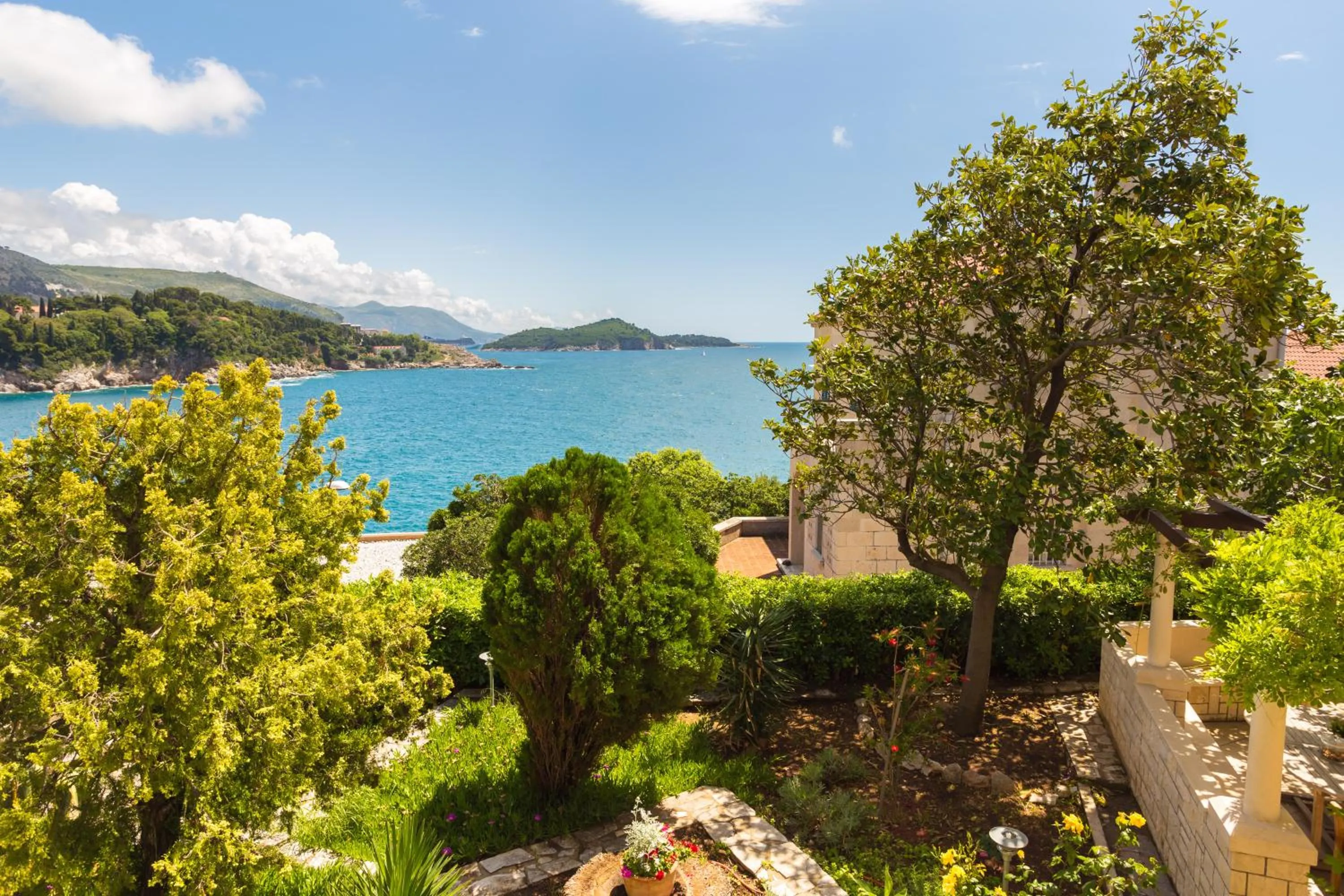 Sea view in Guest House Steel