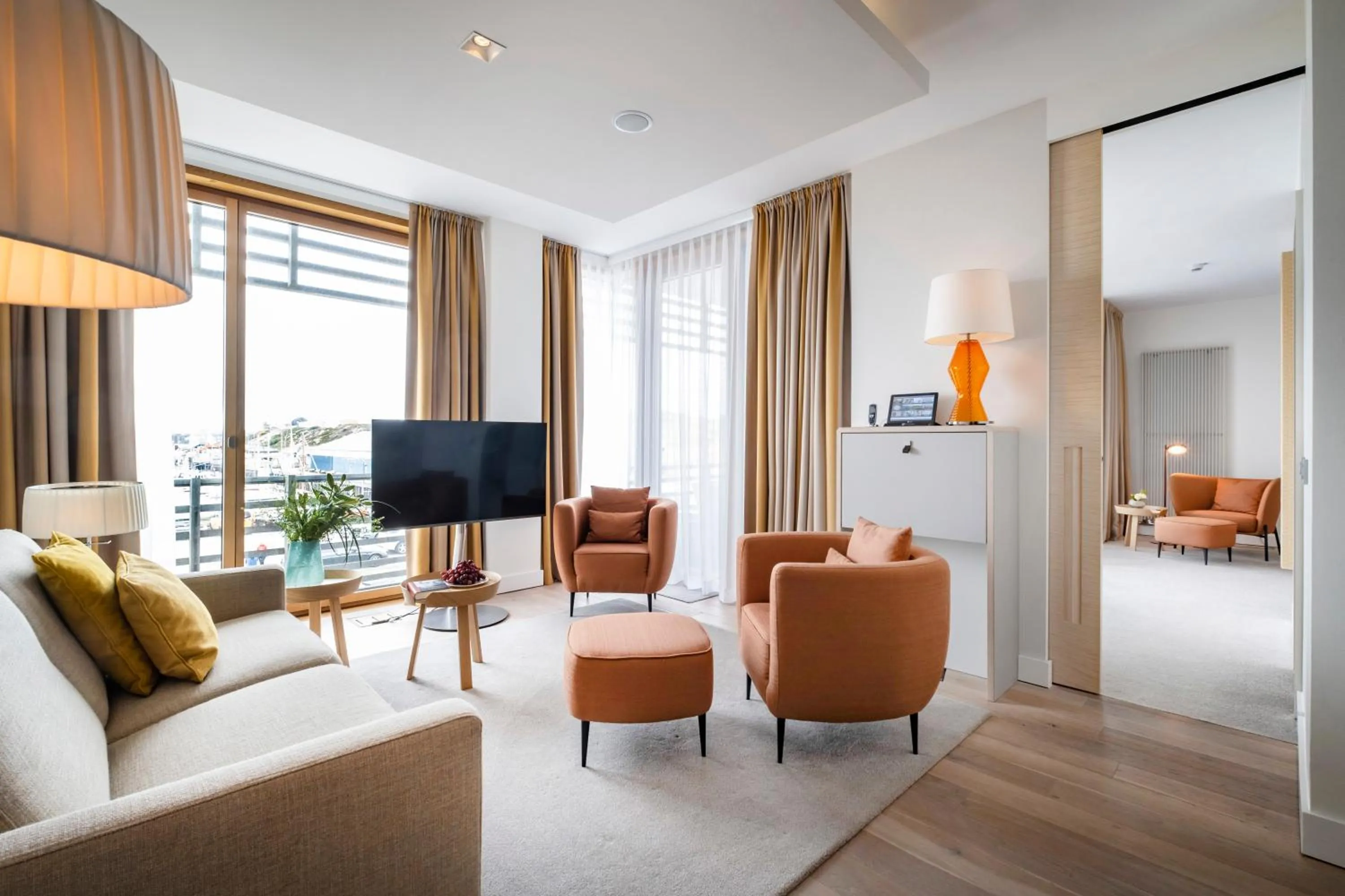 TV and multimedia in BUDERSAND Hotel - Golf & Spa - Sylt