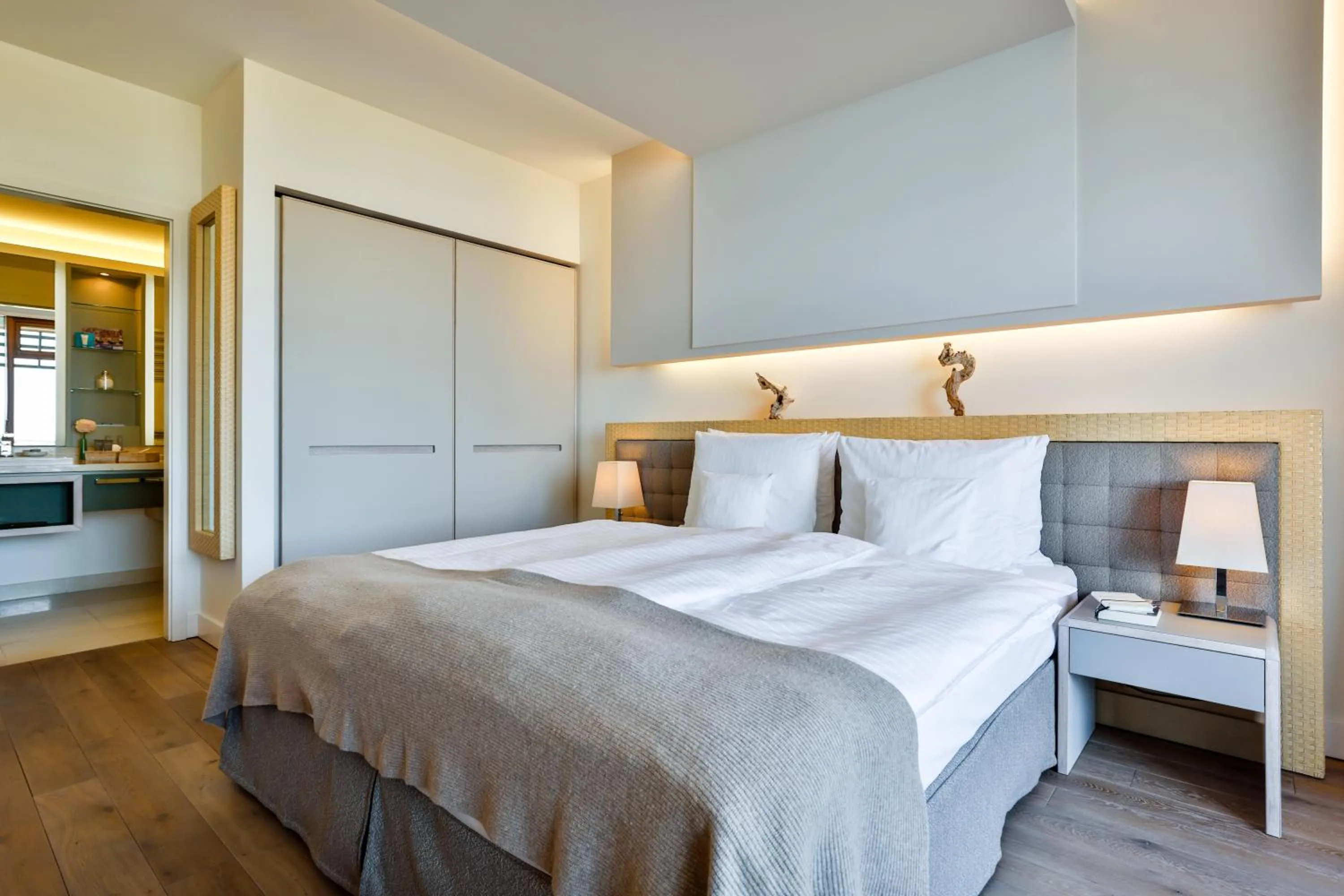 Bed in BUDERSAND Hotel - Golf & Spa - Sylt
