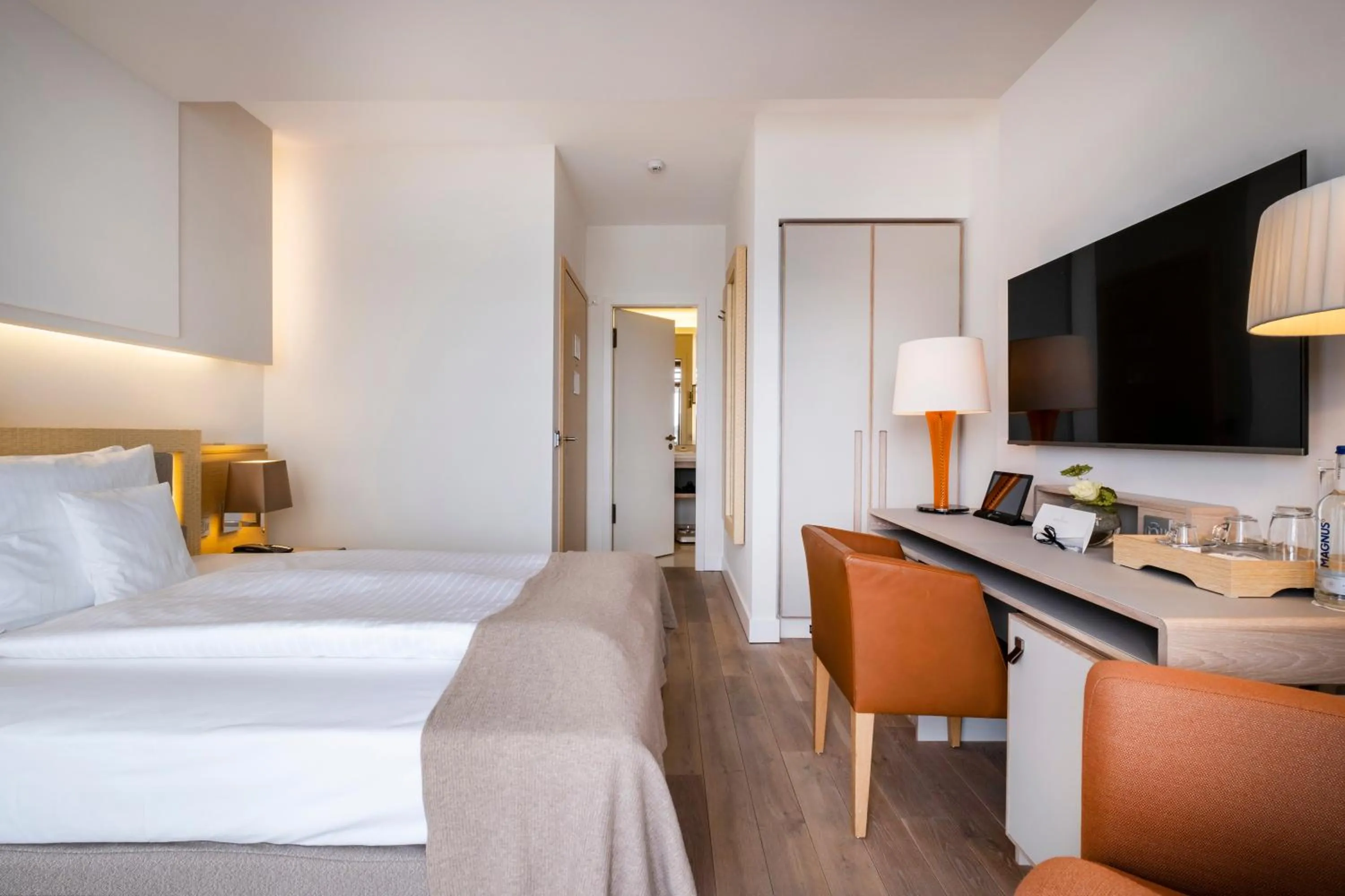 Bed in BUDERSAND Hotel - Golf & Spa - Sylt