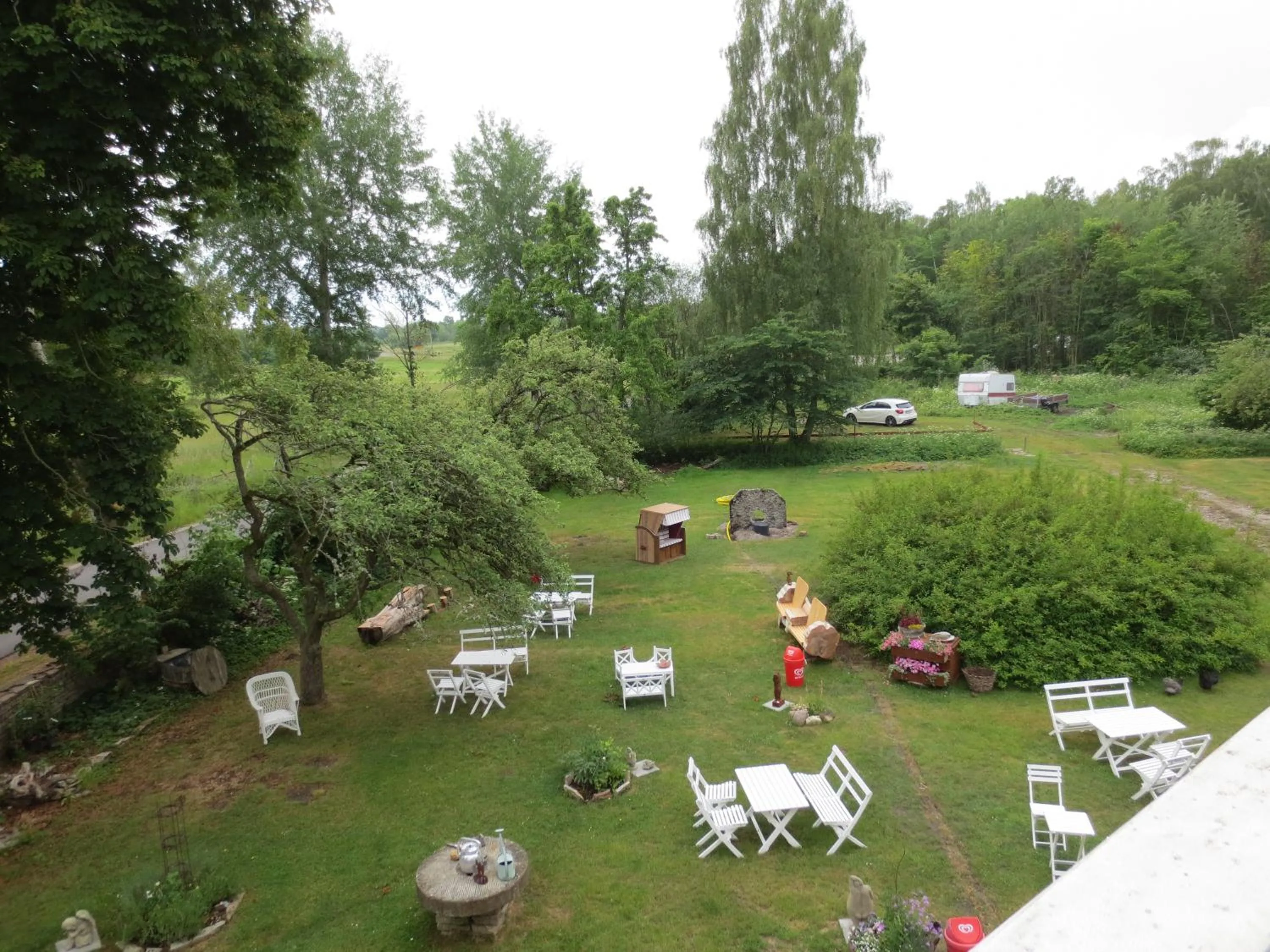 Garden view in ÖlandsRo B&B