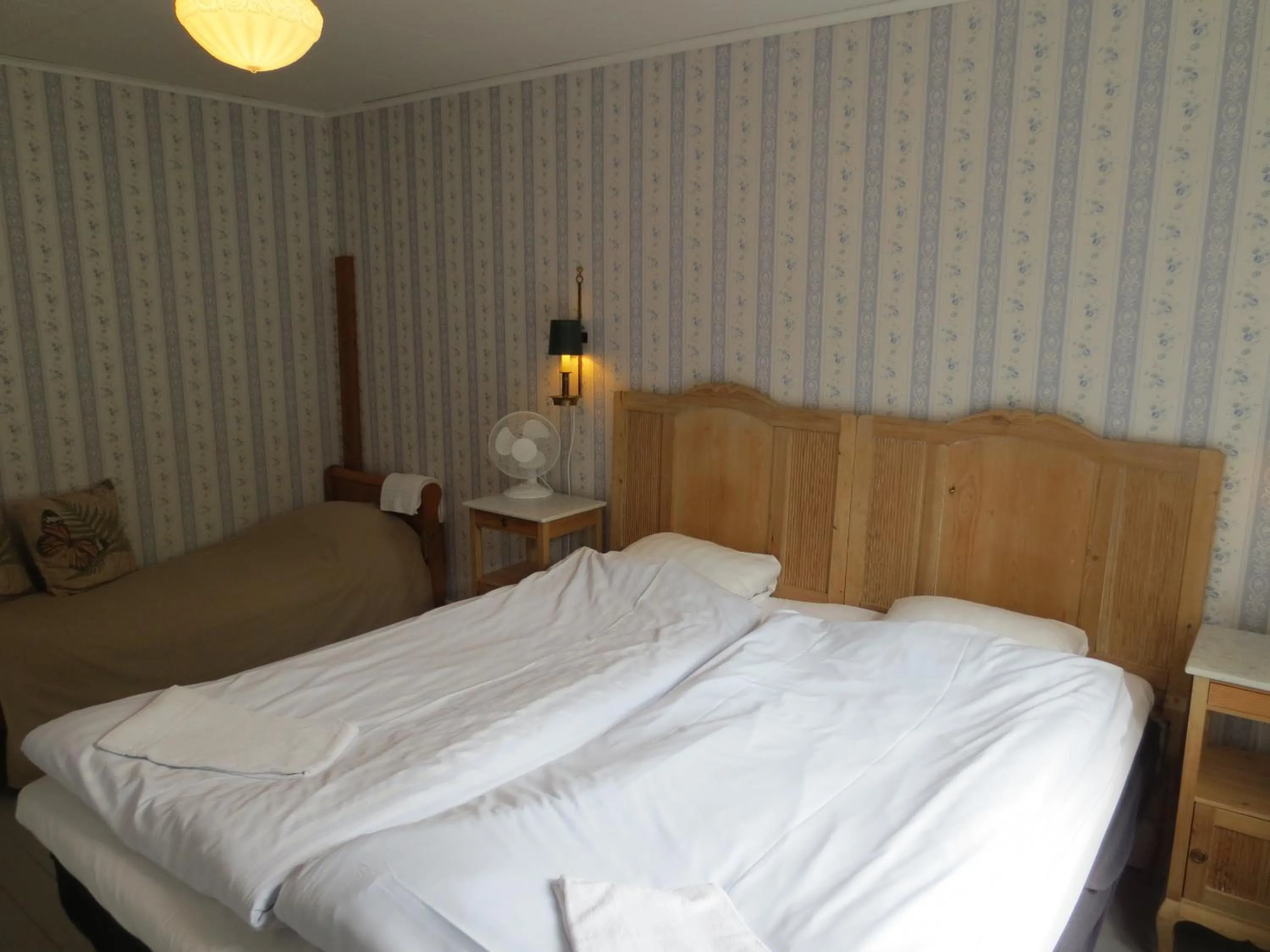 Bed in ÖlandsRo B&B
