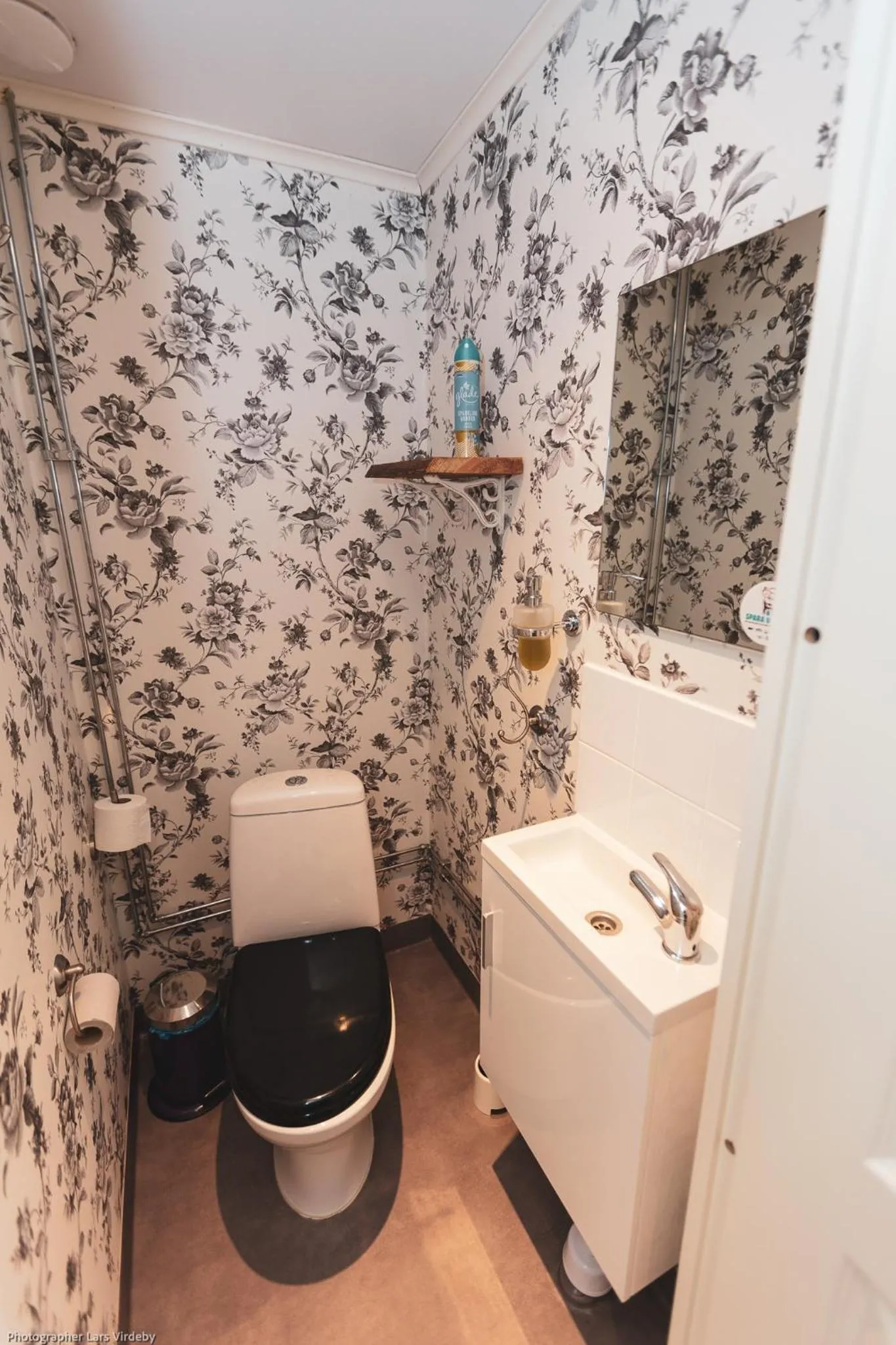 Toilet in ÖlandsRo B&B