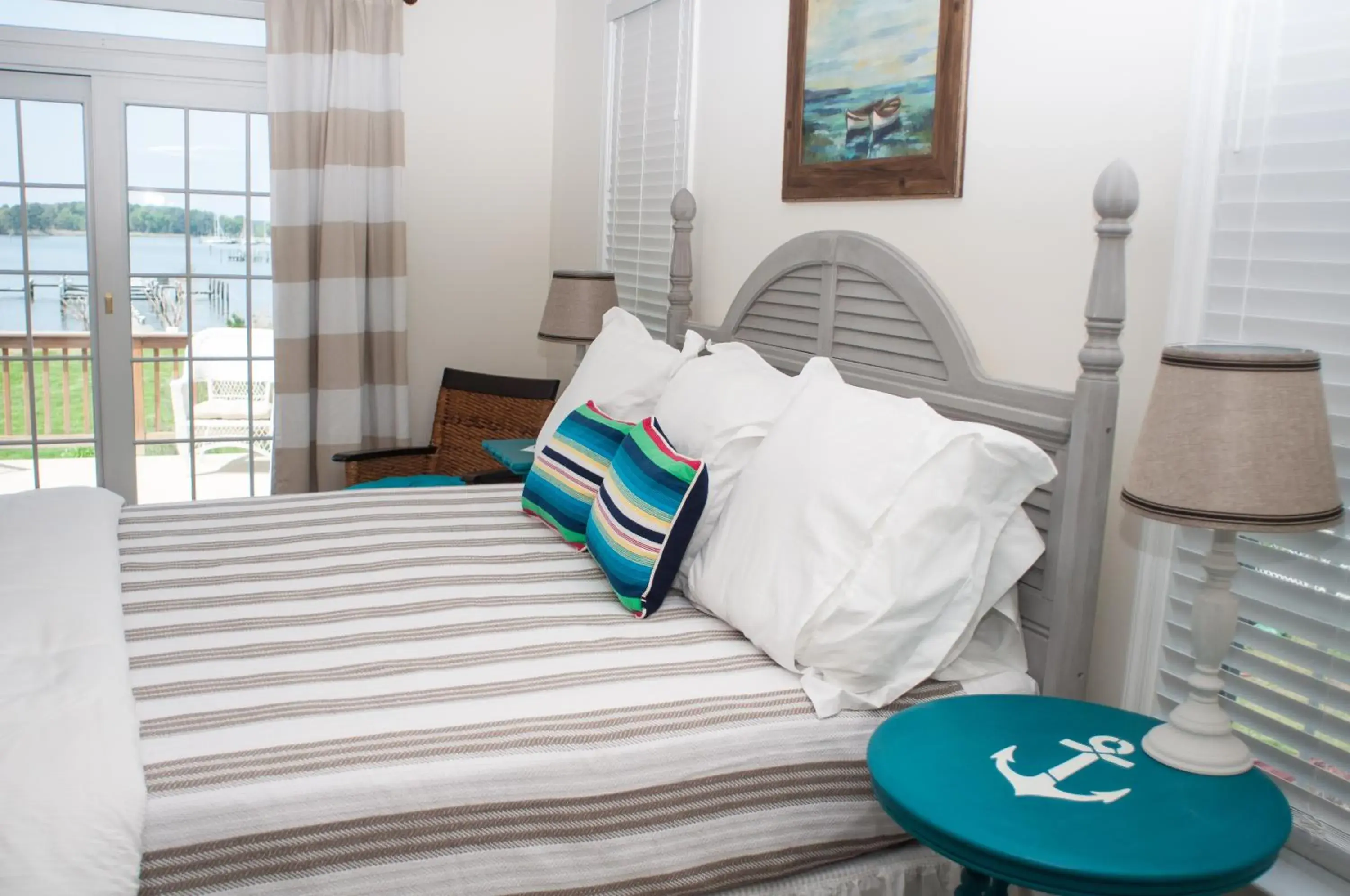 King Room with Balcony in Inn at Haven Harbour King Room with Balcony in Inn at Haven Harbour