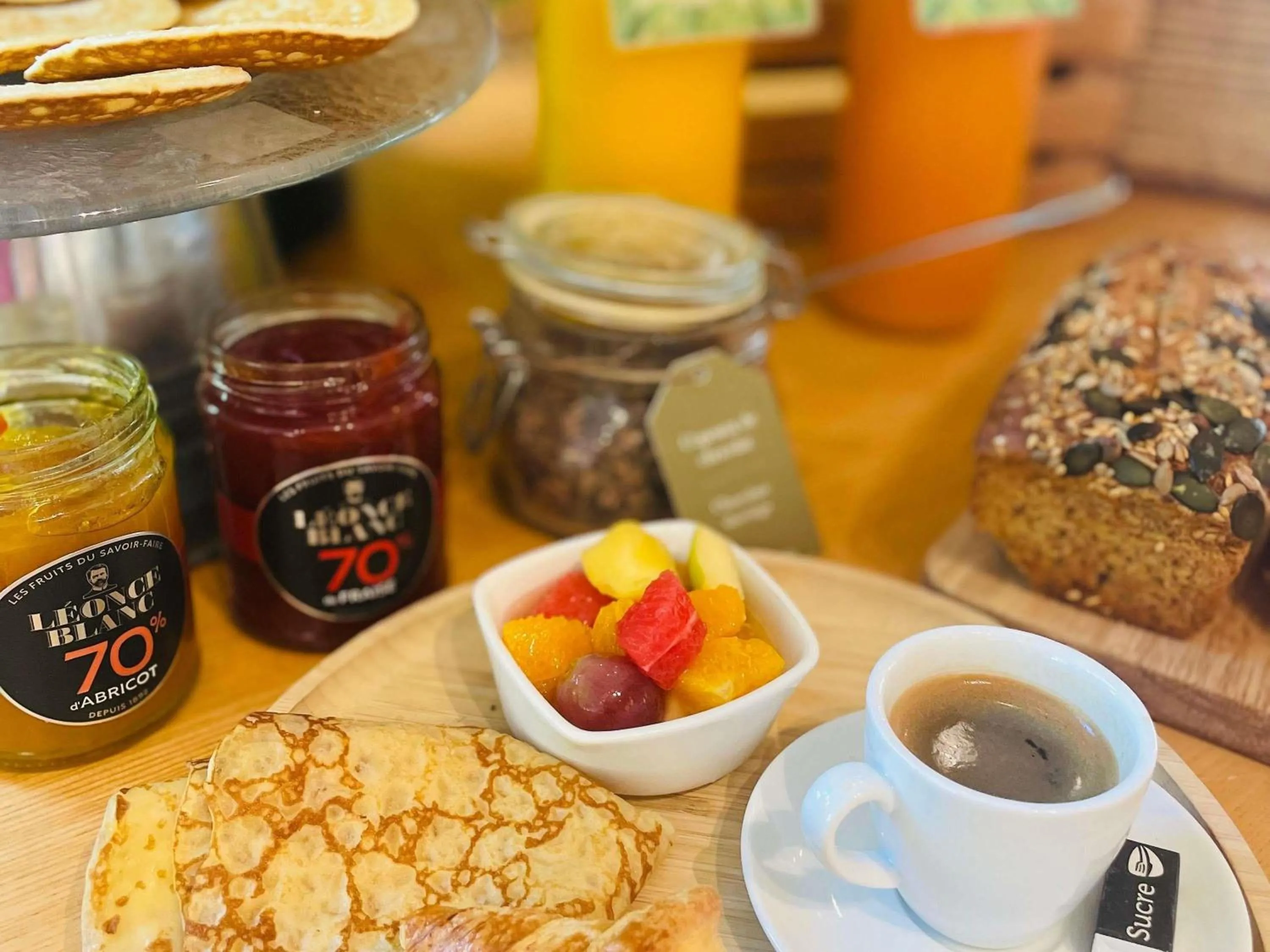 Breakfast in Mercure Niort Marais Poitevin