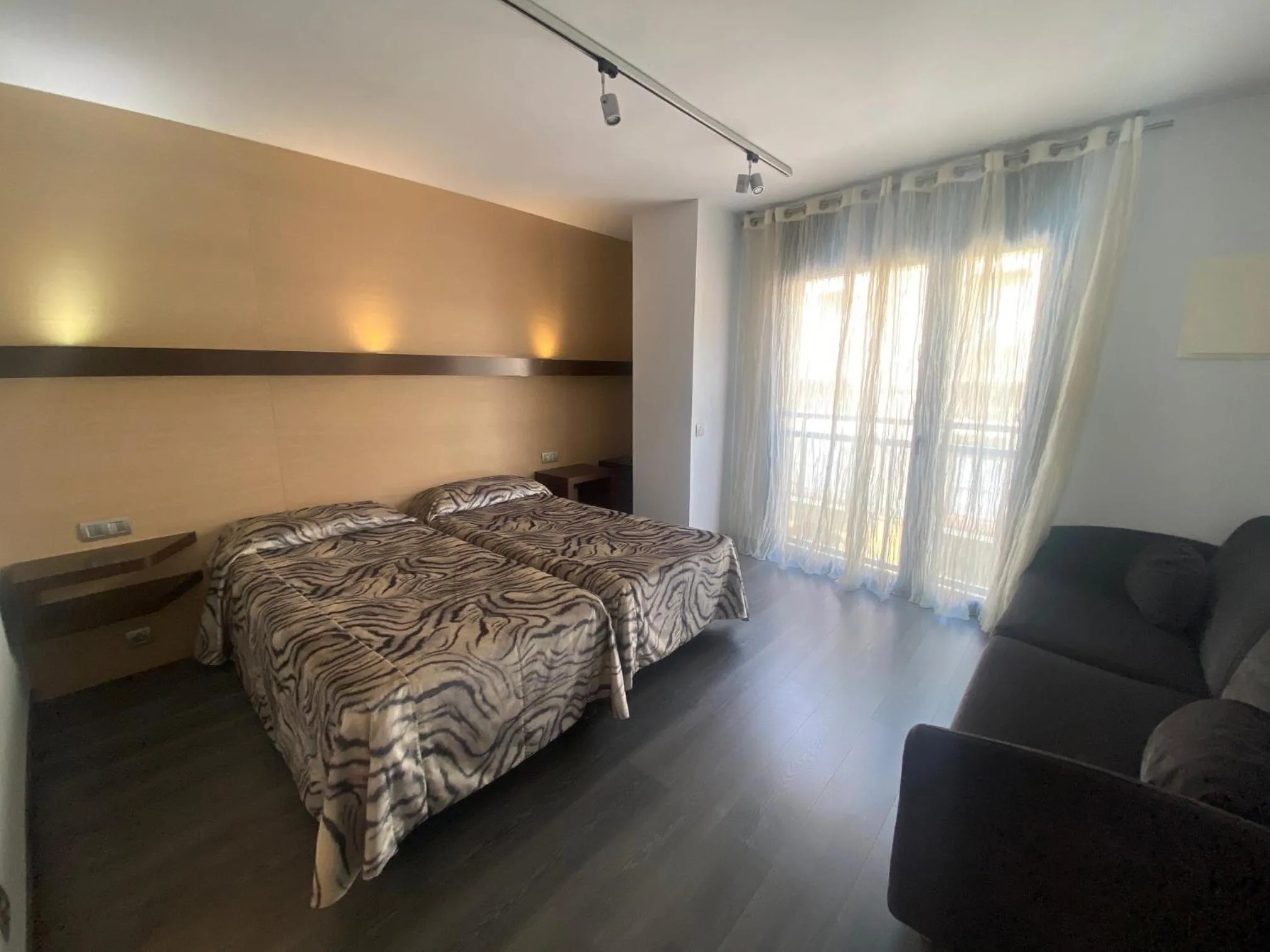 Bed in Hotel 9 Sant Antoni Only Adults