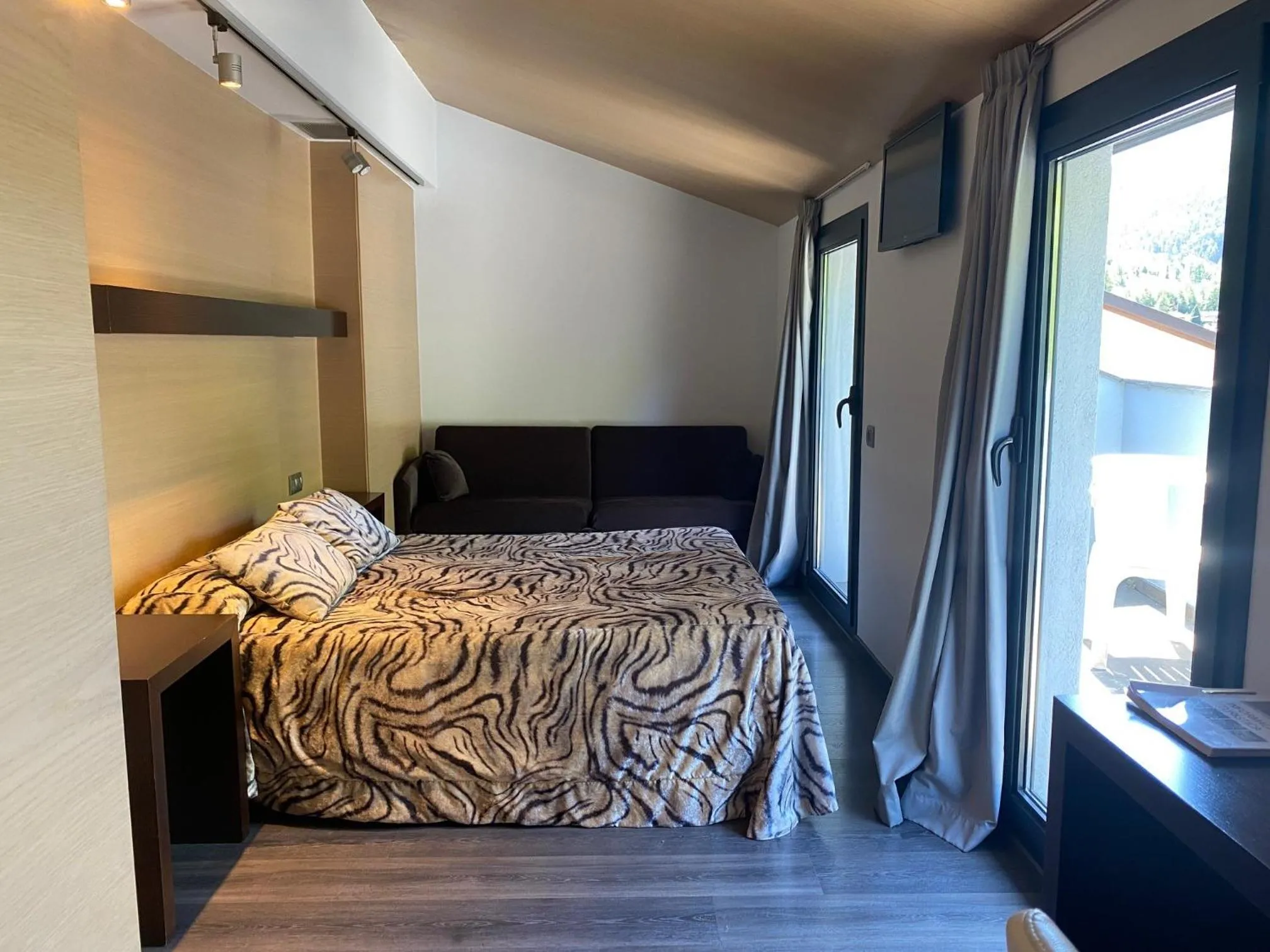 Bed in Hotel 9 Sant Antoni Only Adults