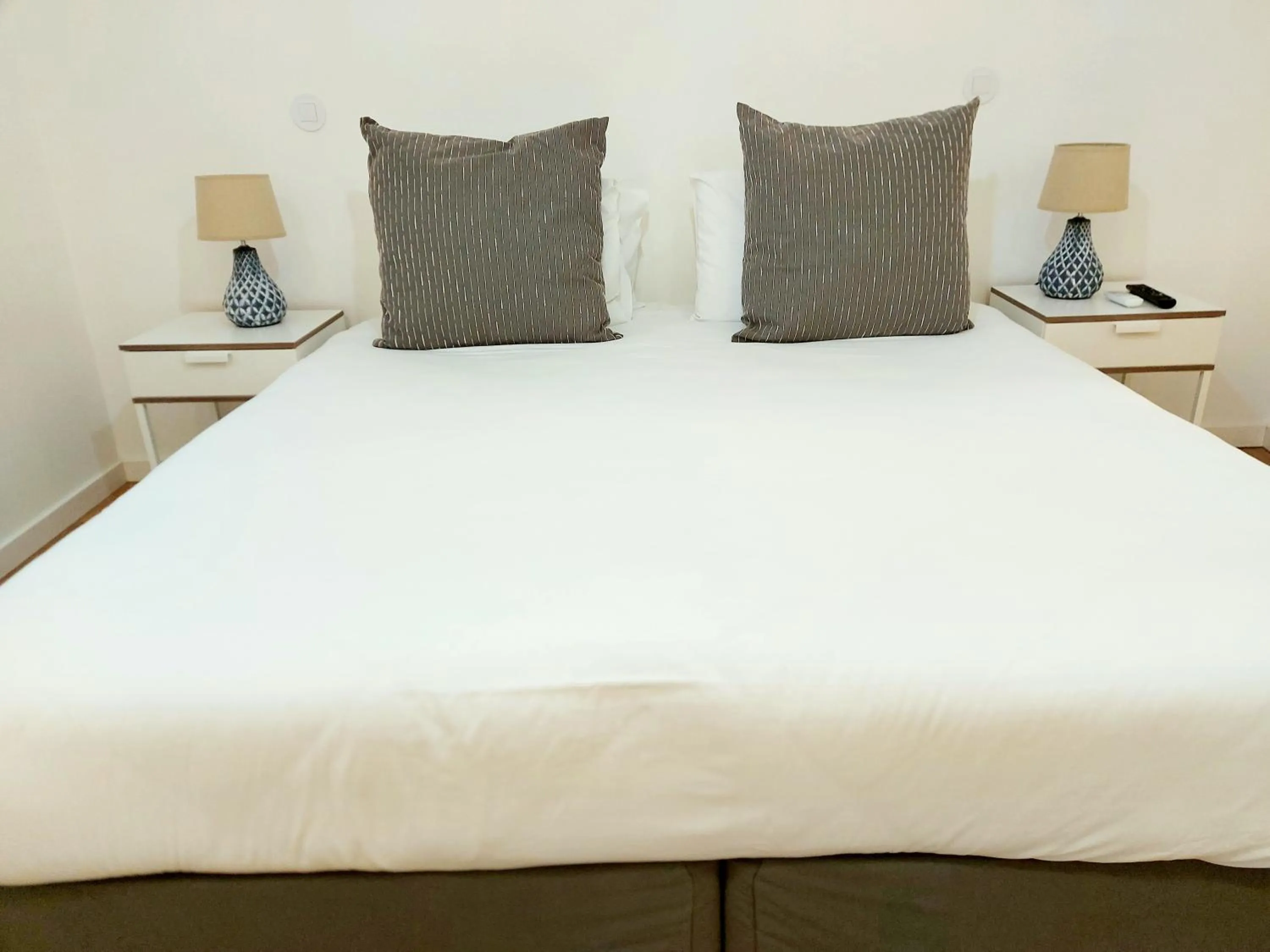 Bedroom, Bed in Residenza Dutzu - Aparthotel Leiria