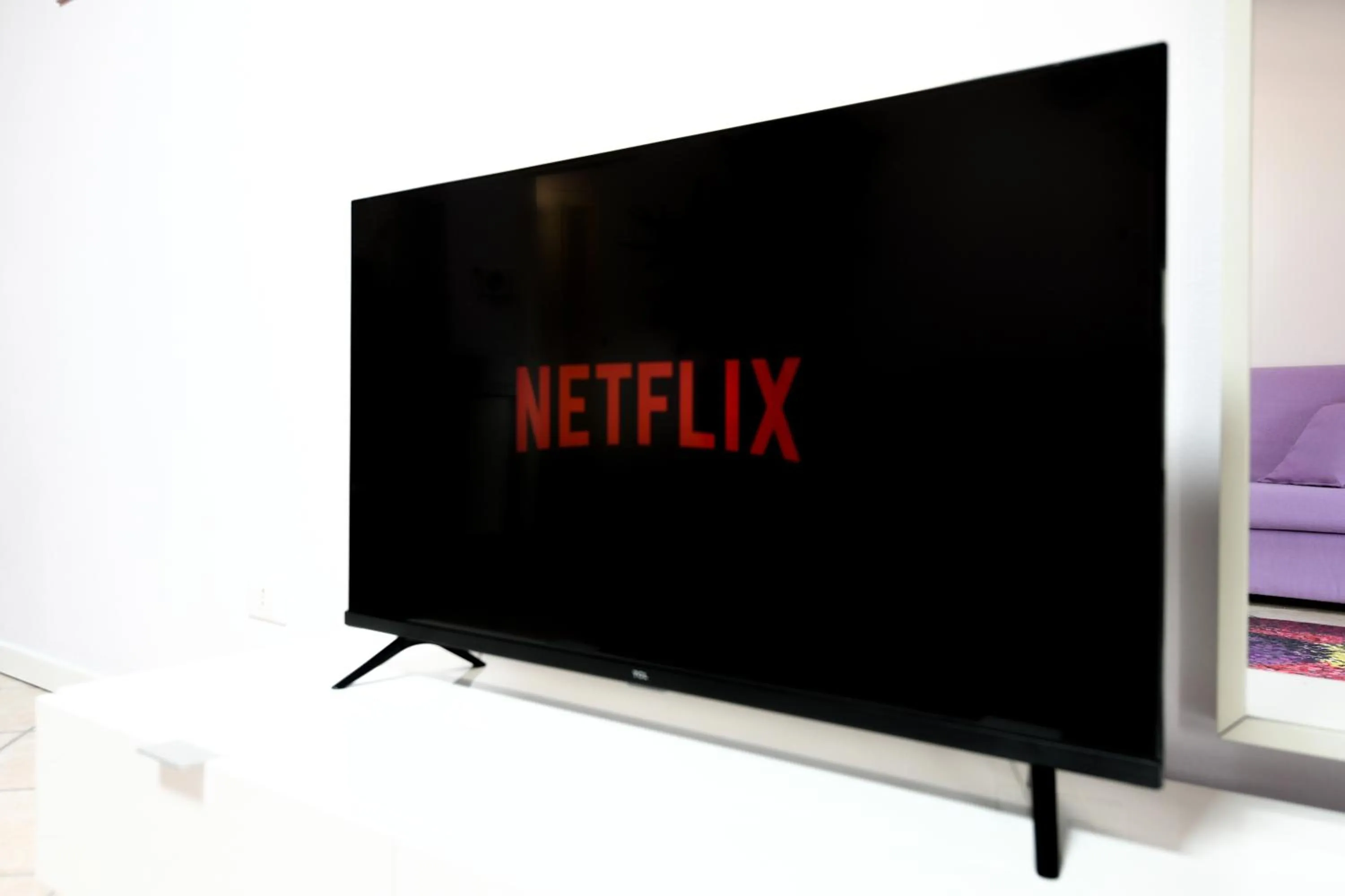 TV and multimedia in Flowers Apartments