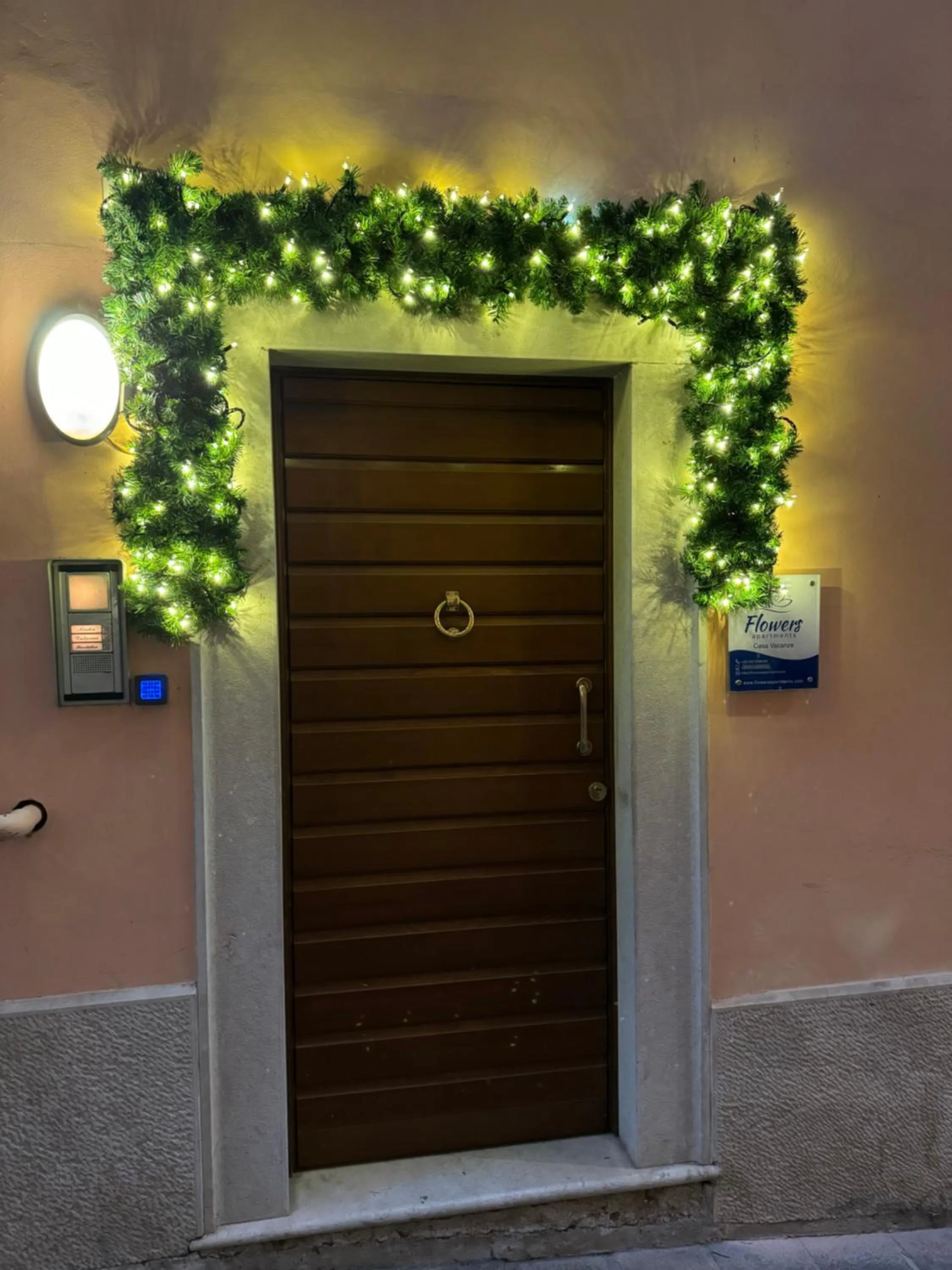 Property building in Flowers Apartments