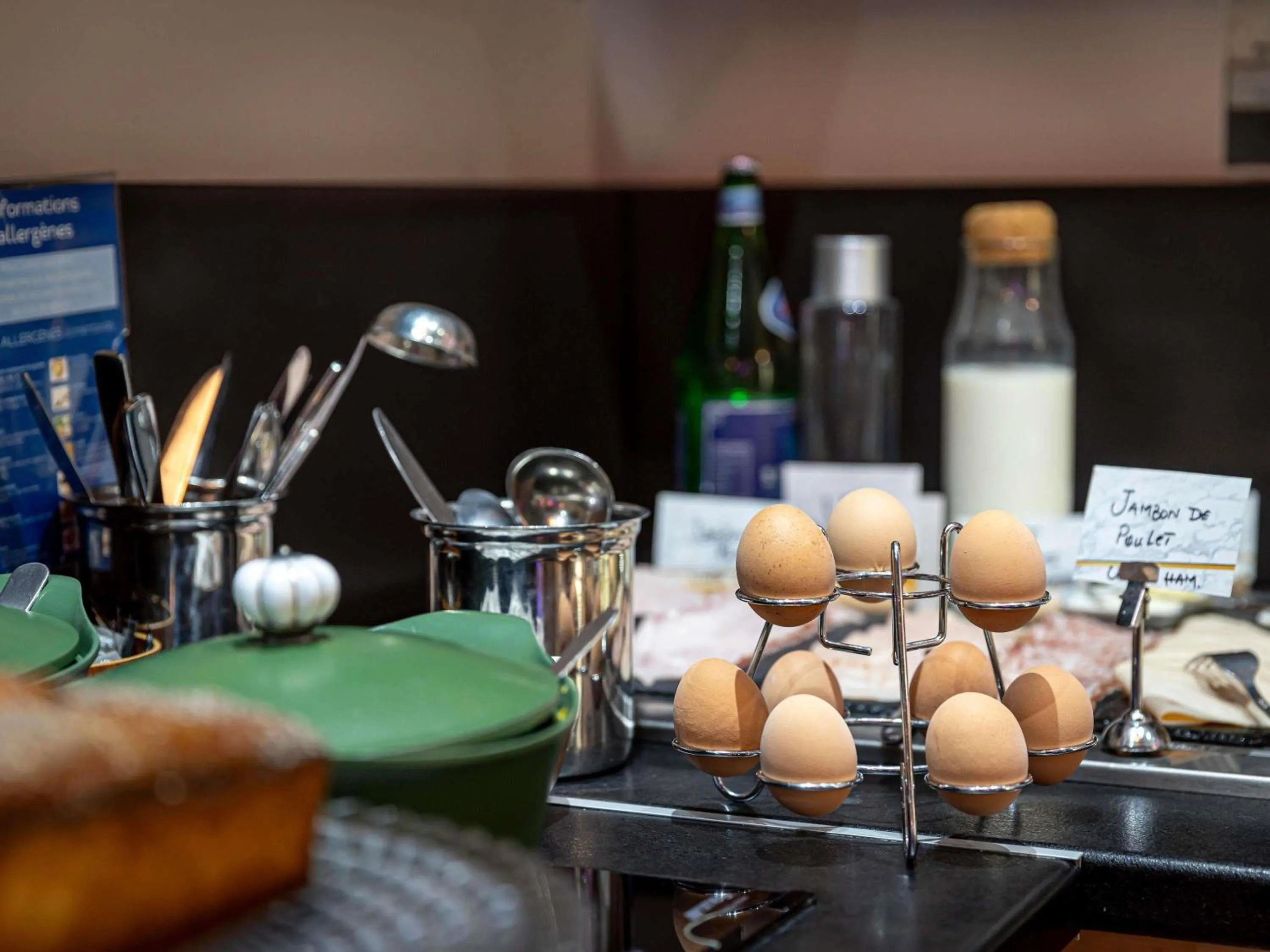 Breakfast in Mercure Paris Place d'Italie