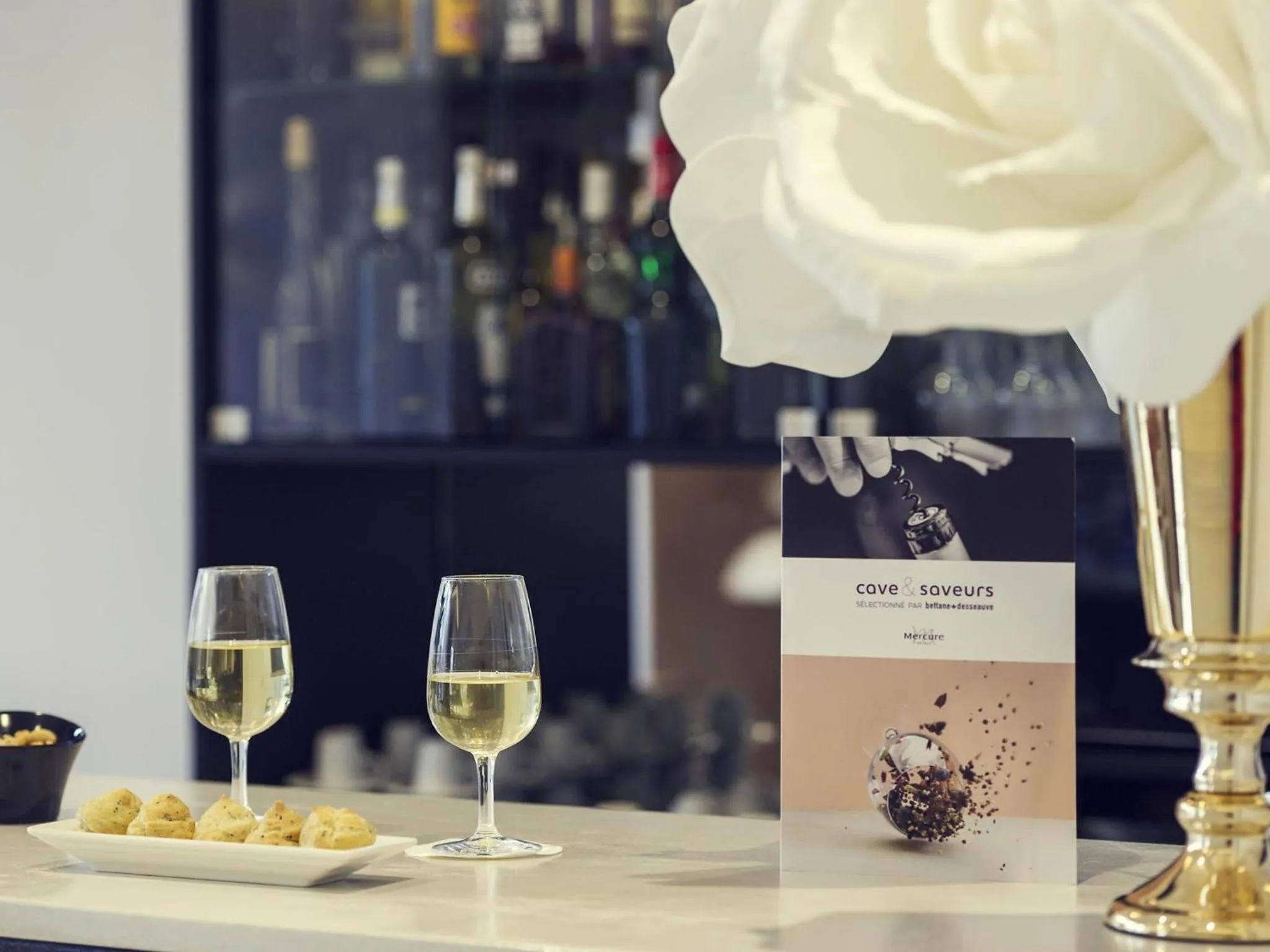 Lounge or bar in Mercure Paris Place d'Italie