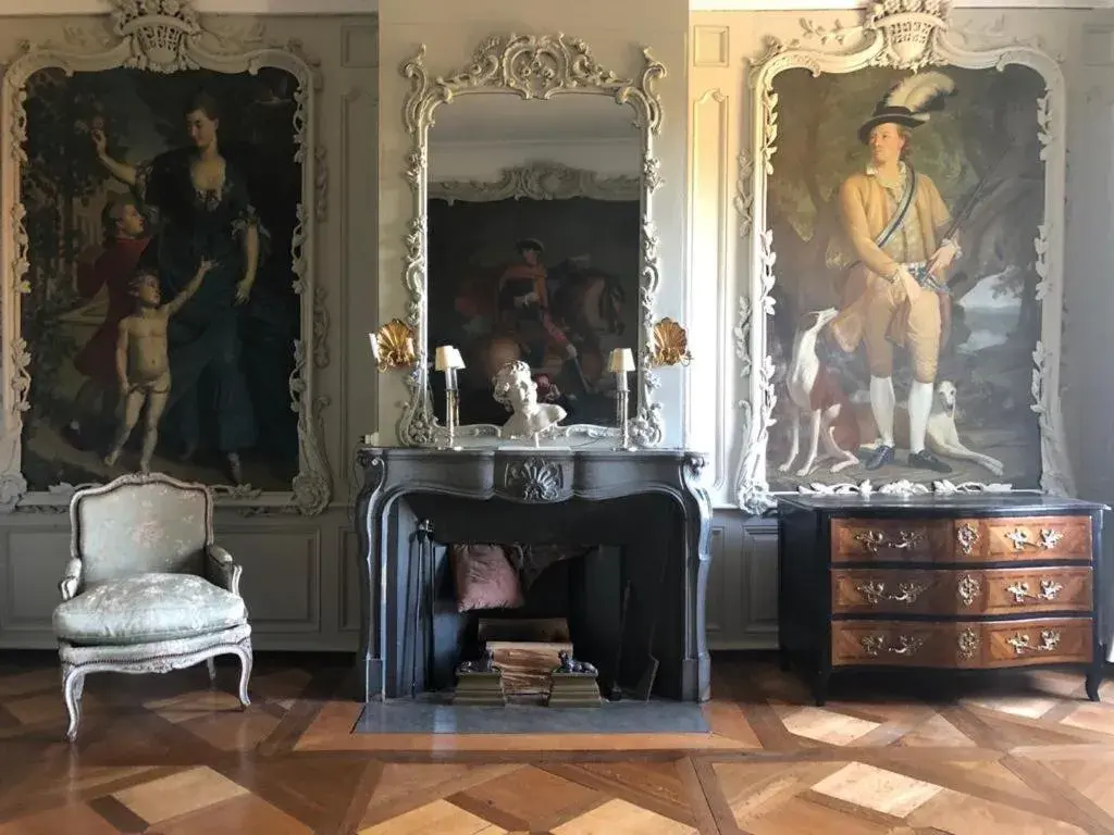 Deluxe Double Room with Shower - single occupancy in CHATEAU MONTALEMBERT Maîche Deluxe Double Room with Shower - single occupancy in CHATEAU MONTALEMBERT Maîche