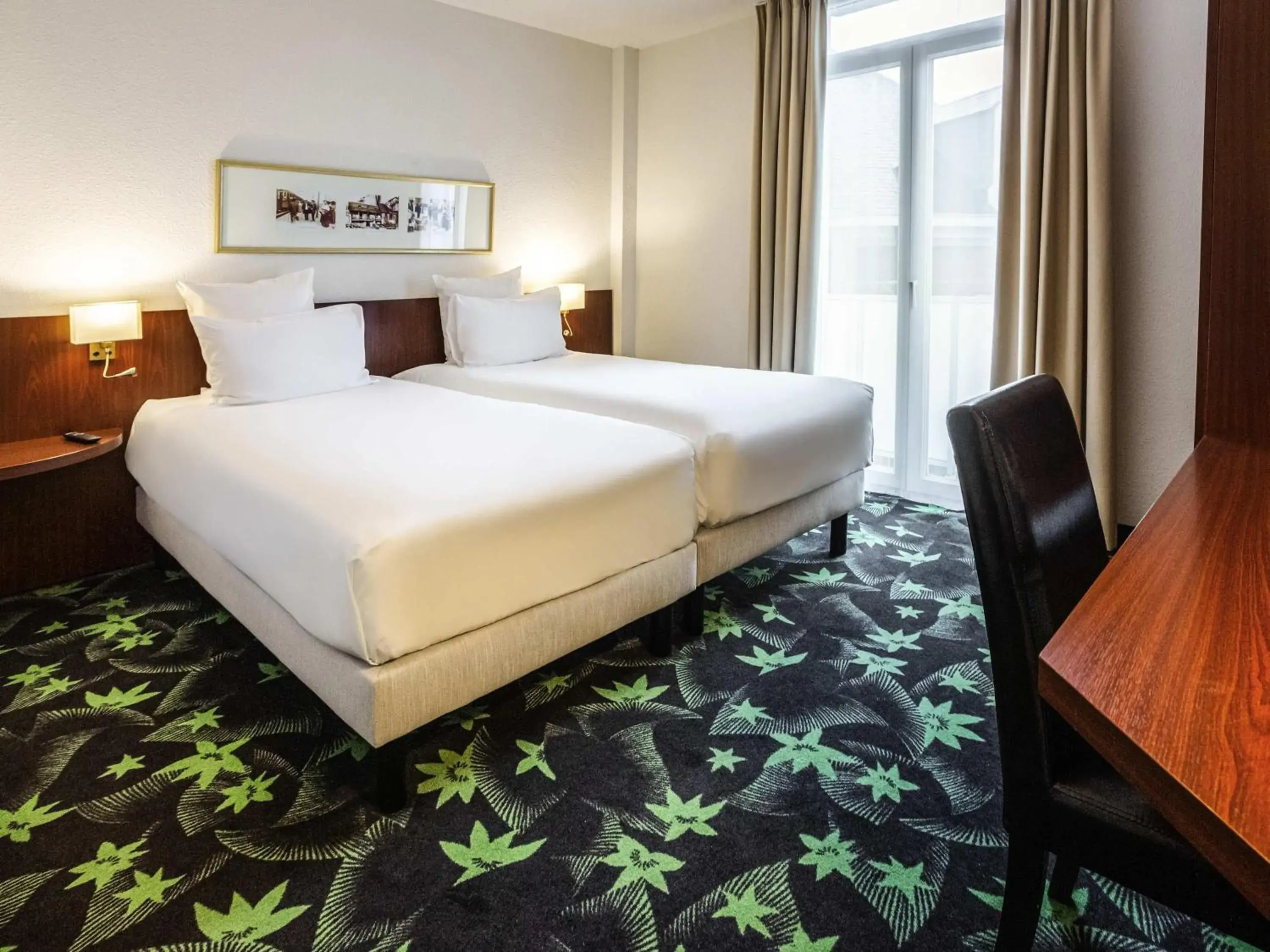 Bedroom, Bed in Mercure Lourdes Impérial Bedroom, Bed in Mercure Lourdes Impérial