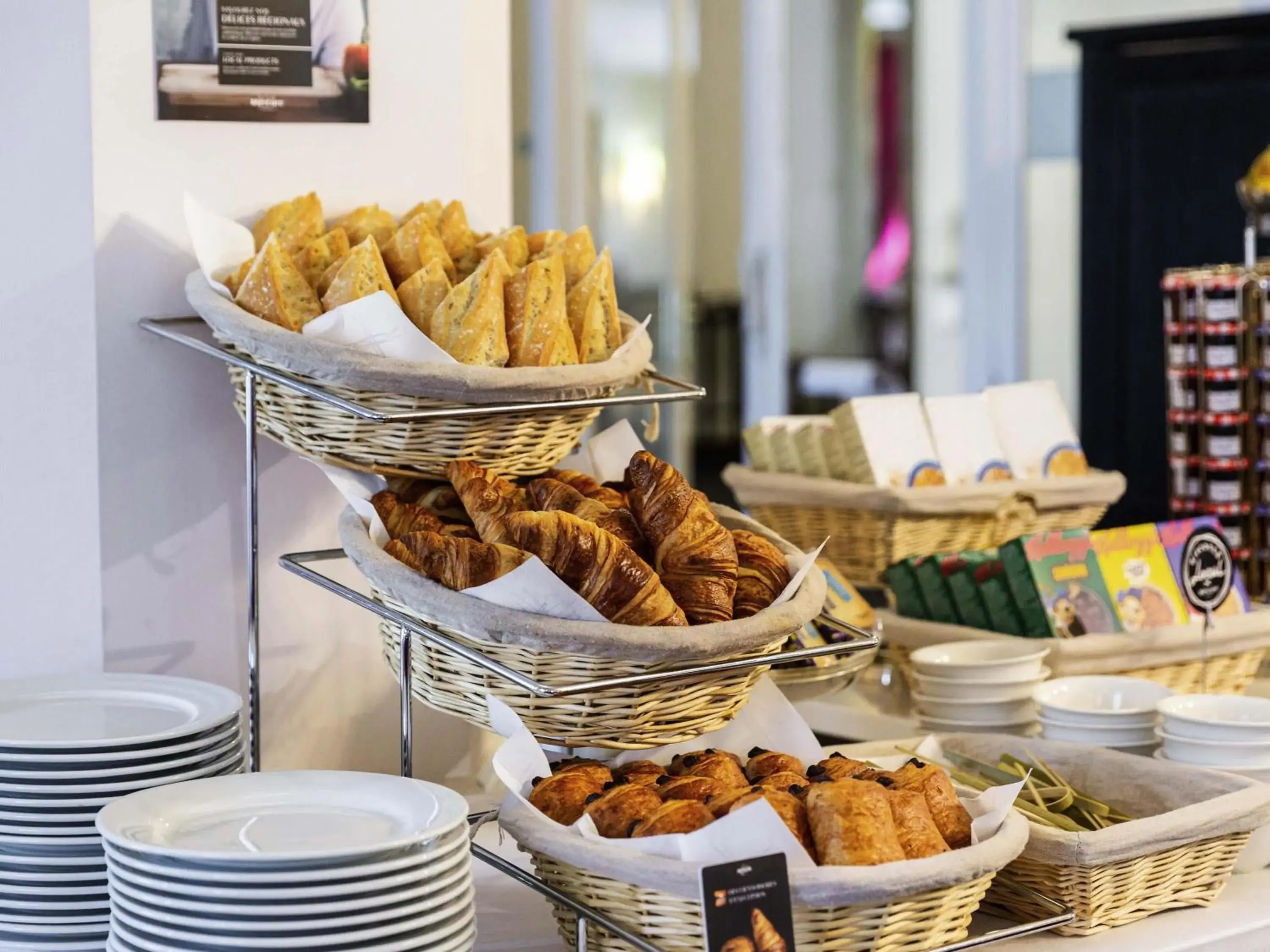 Breakfast in Mercure Lourdes Impérial Breakfast in Mercure Lourdes Impérial