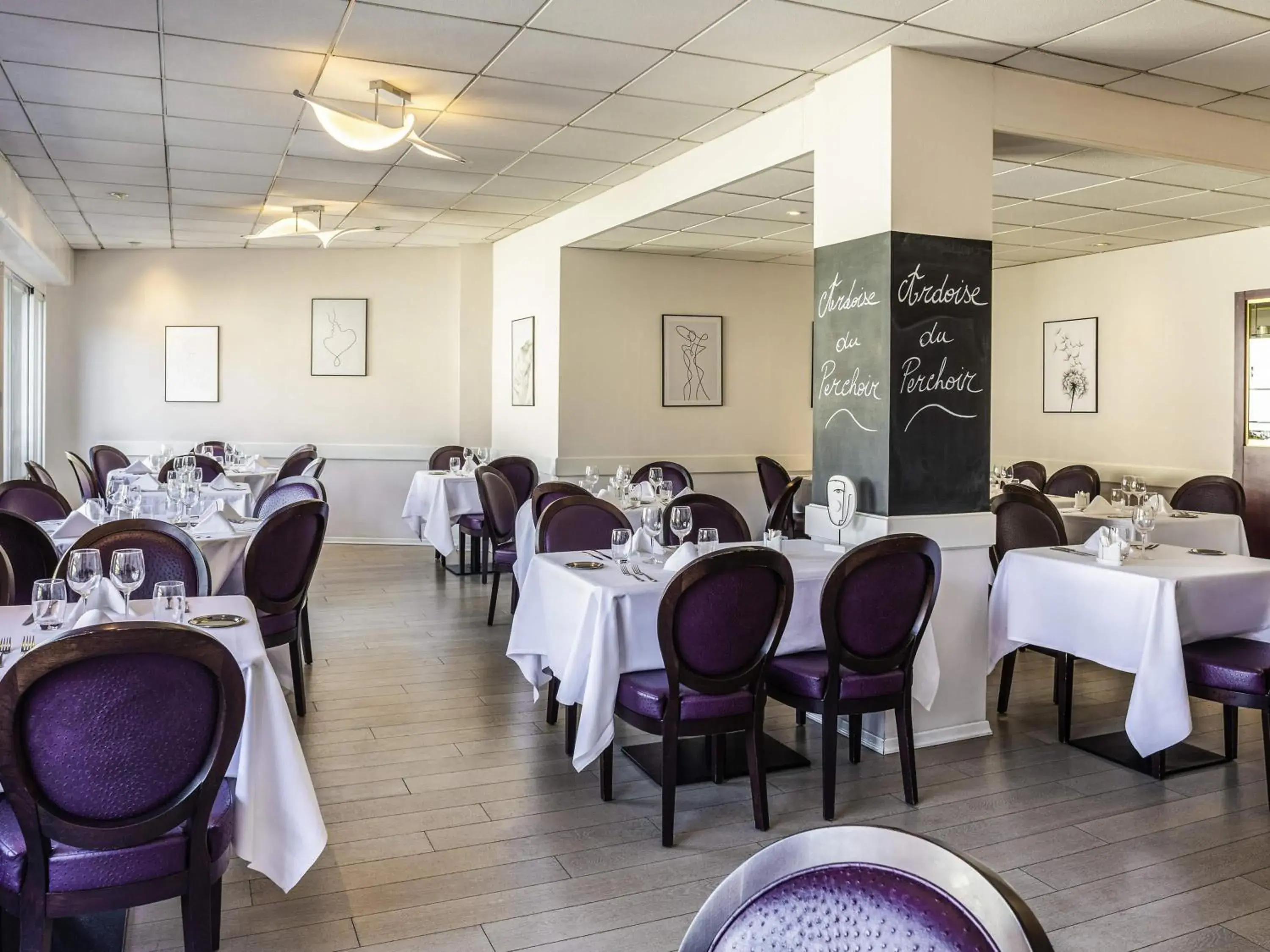 Restaurant/places to eat in Mercure Lourdes Impérial Restaurant/places to eat in Mercure Lourdes Impérial