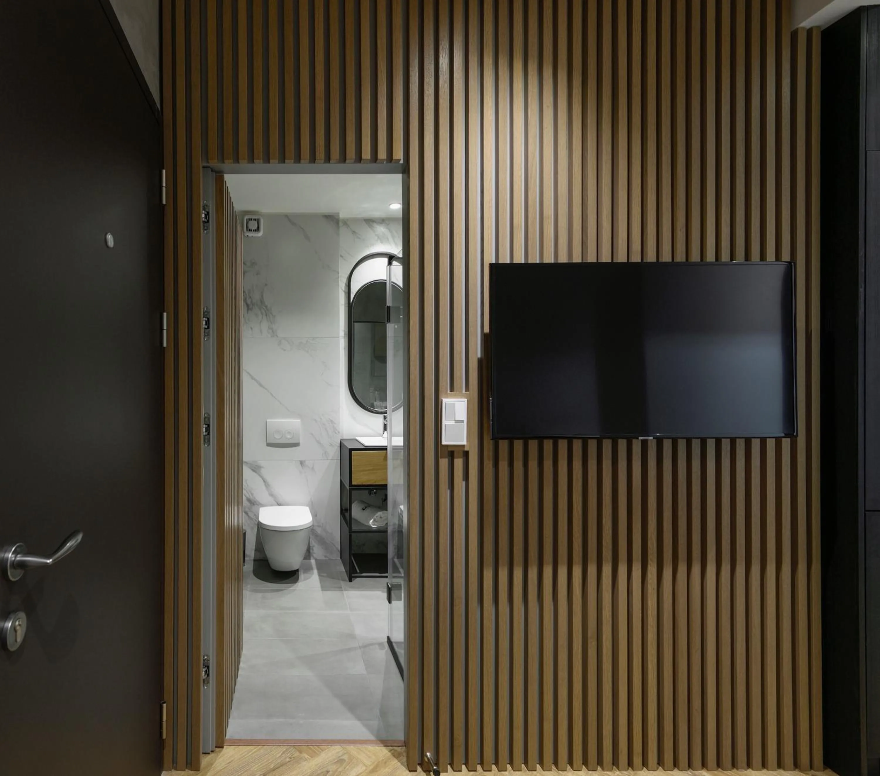 Toilet in Olvios Luxury Suites