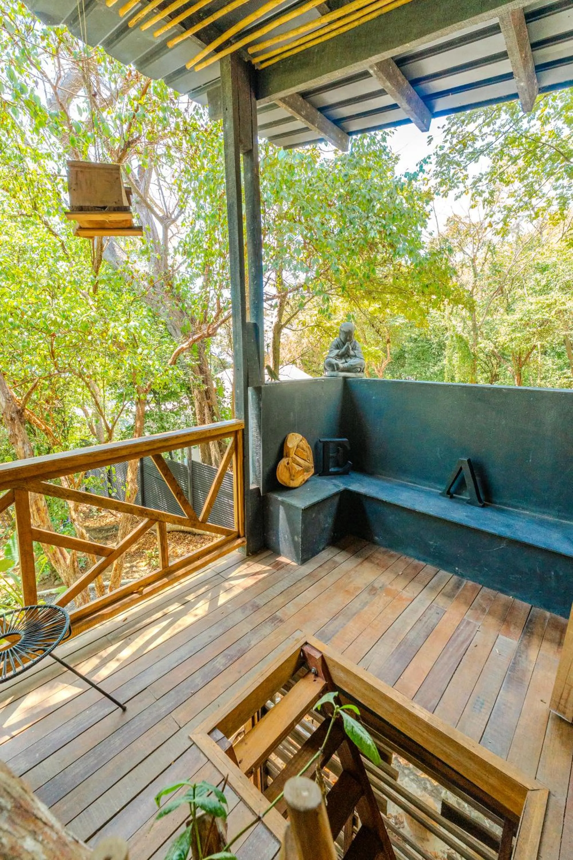 Garden view in Saboga Lodge