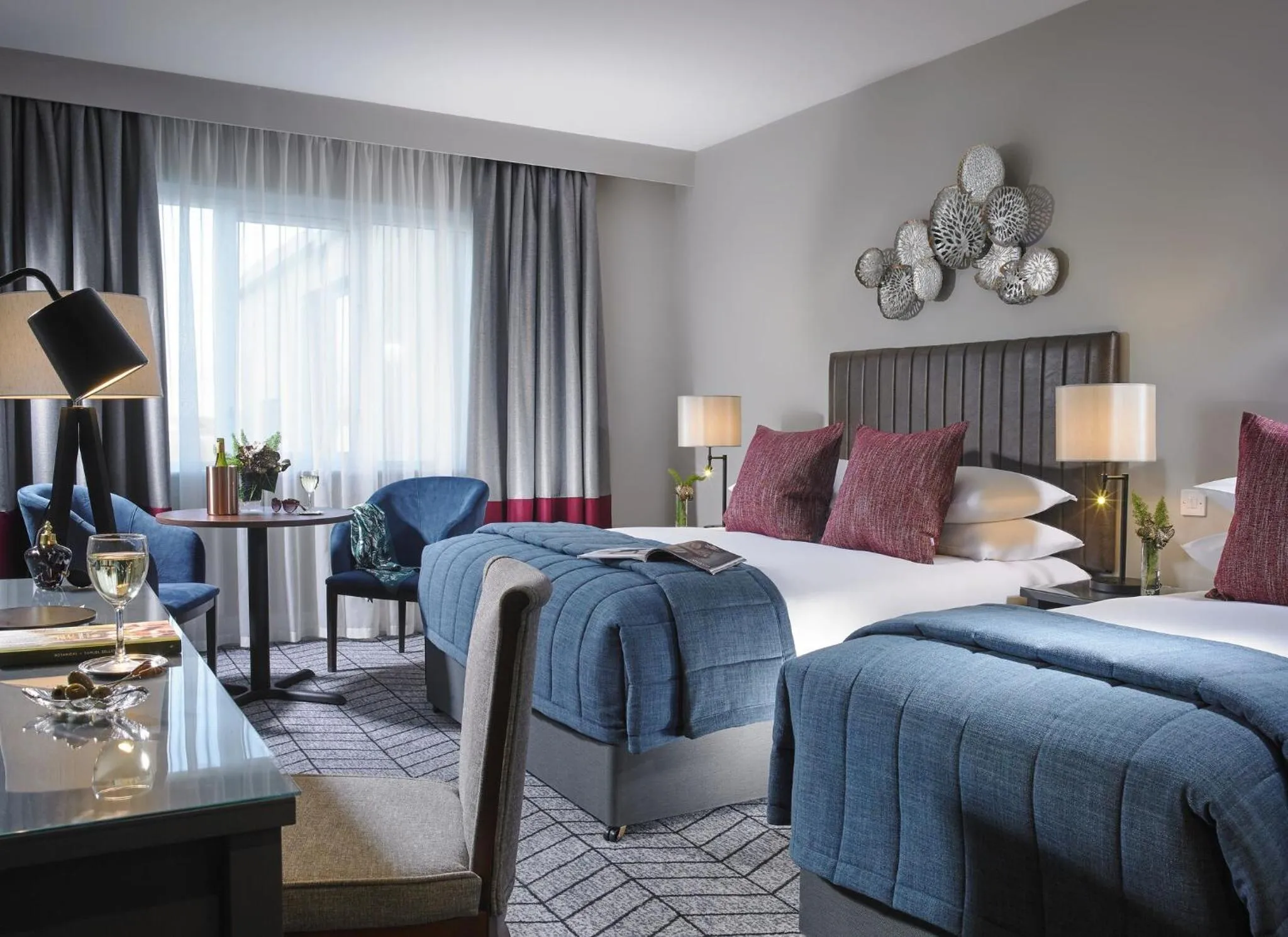 Bedroom, Bed in Fairways Hotel Dundalk