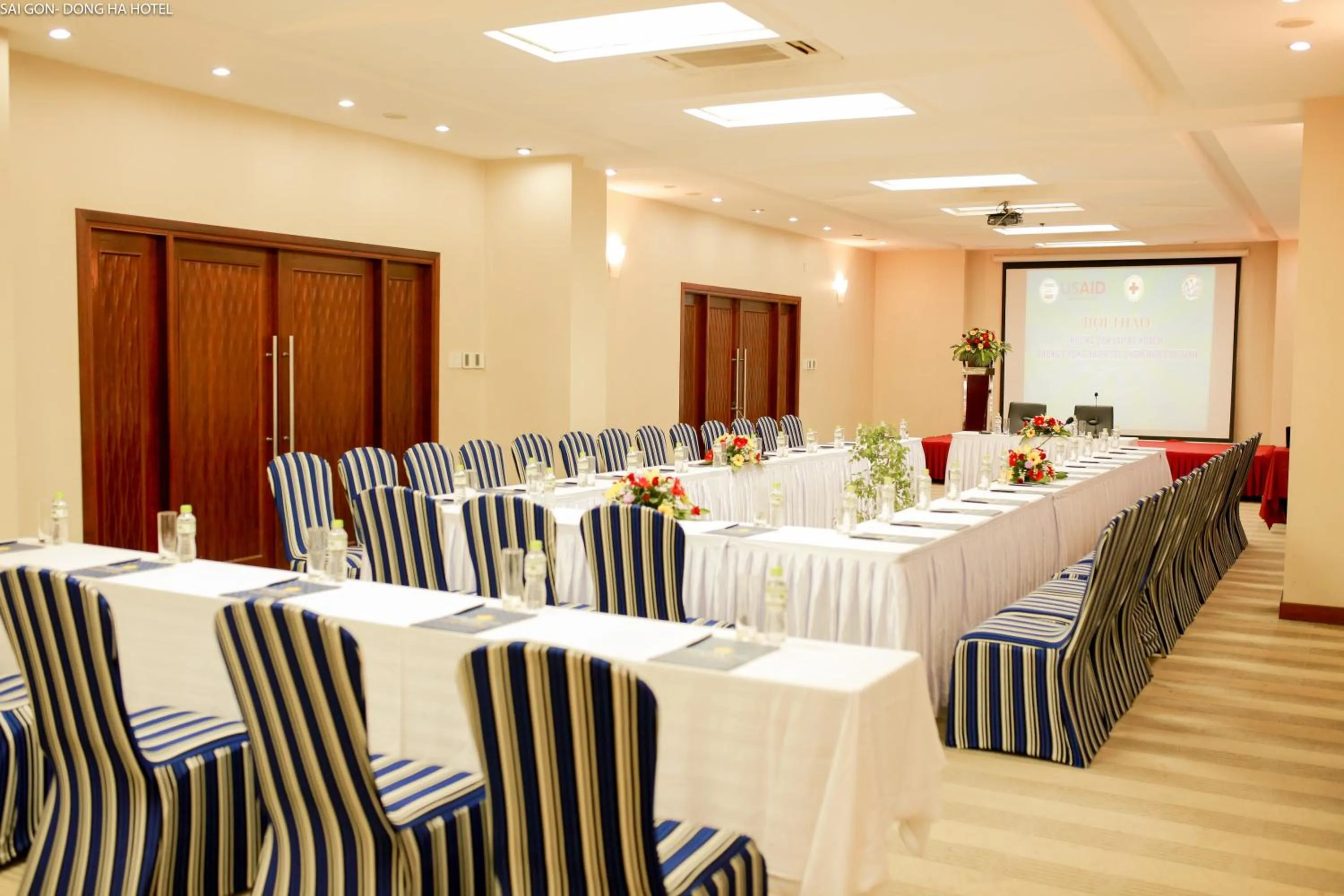 Photo of the whole room in Sai Gon Dong Ha Hotel - a member of Saigontourist Group