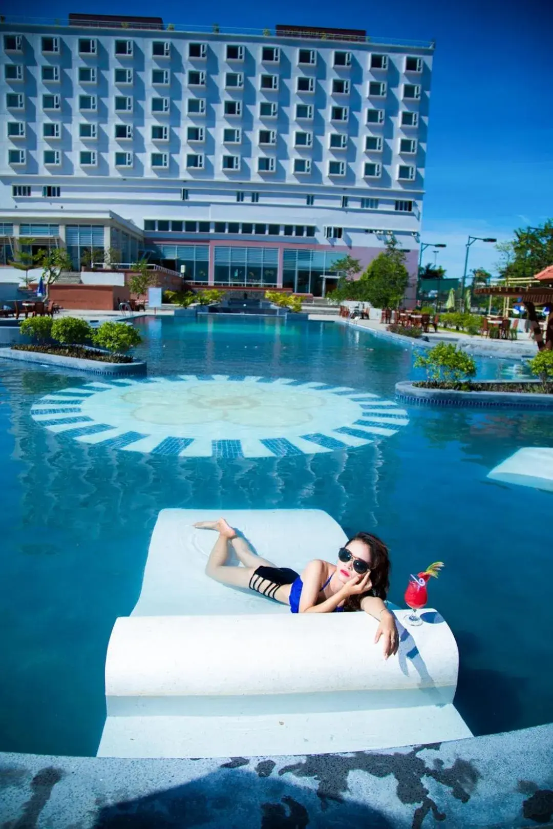 Swimming pool in Sai Gon Dong Ha Hotel - a member of Saigontourist Group Swimming pool in Sai Gon Dong Ha Hotel - a member of Saigontourist Group