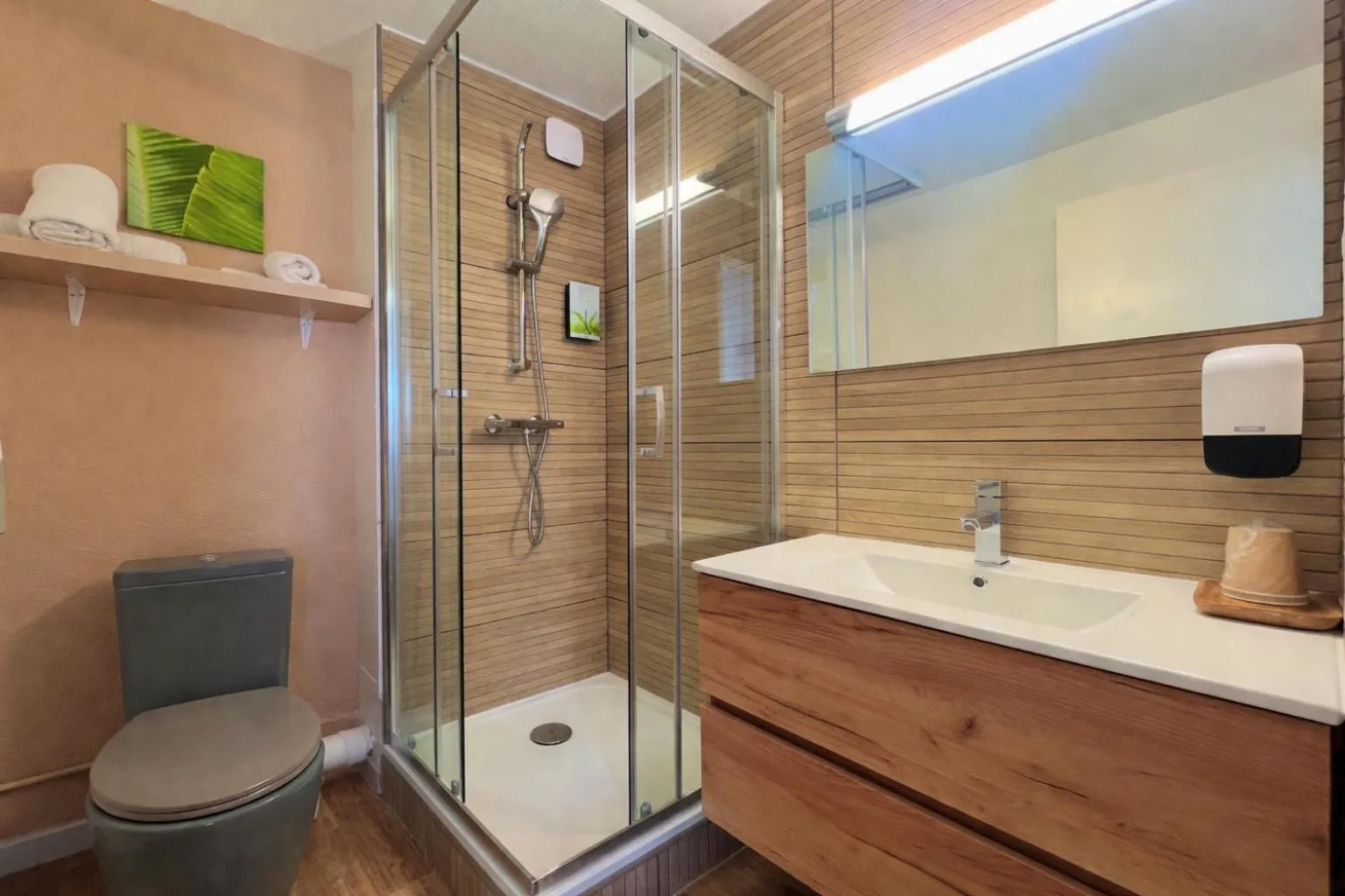 Bathroom in Logis Hôtel Les Grenadines