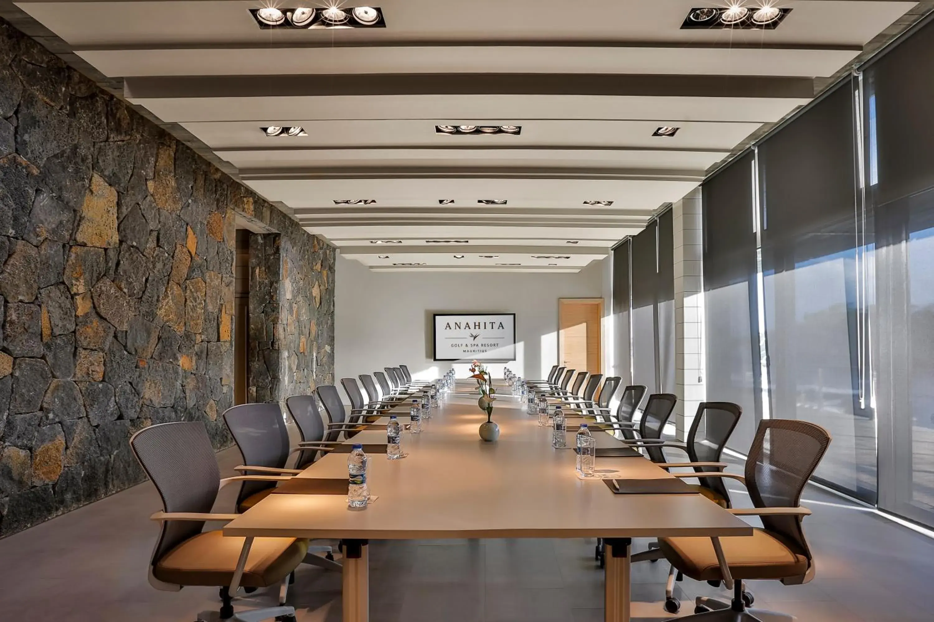 Restaurant/places to eat in Anahita Golf & Spa Resort Restaurant/places to eat in Anahita Golf & Spa Resort