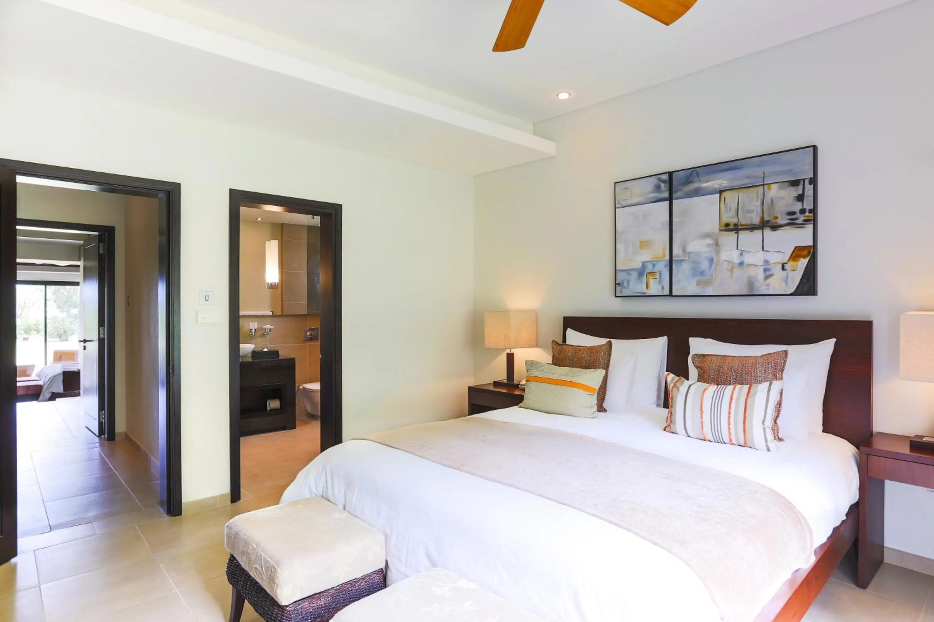 Bed in Anahita Golf & Spa Resort