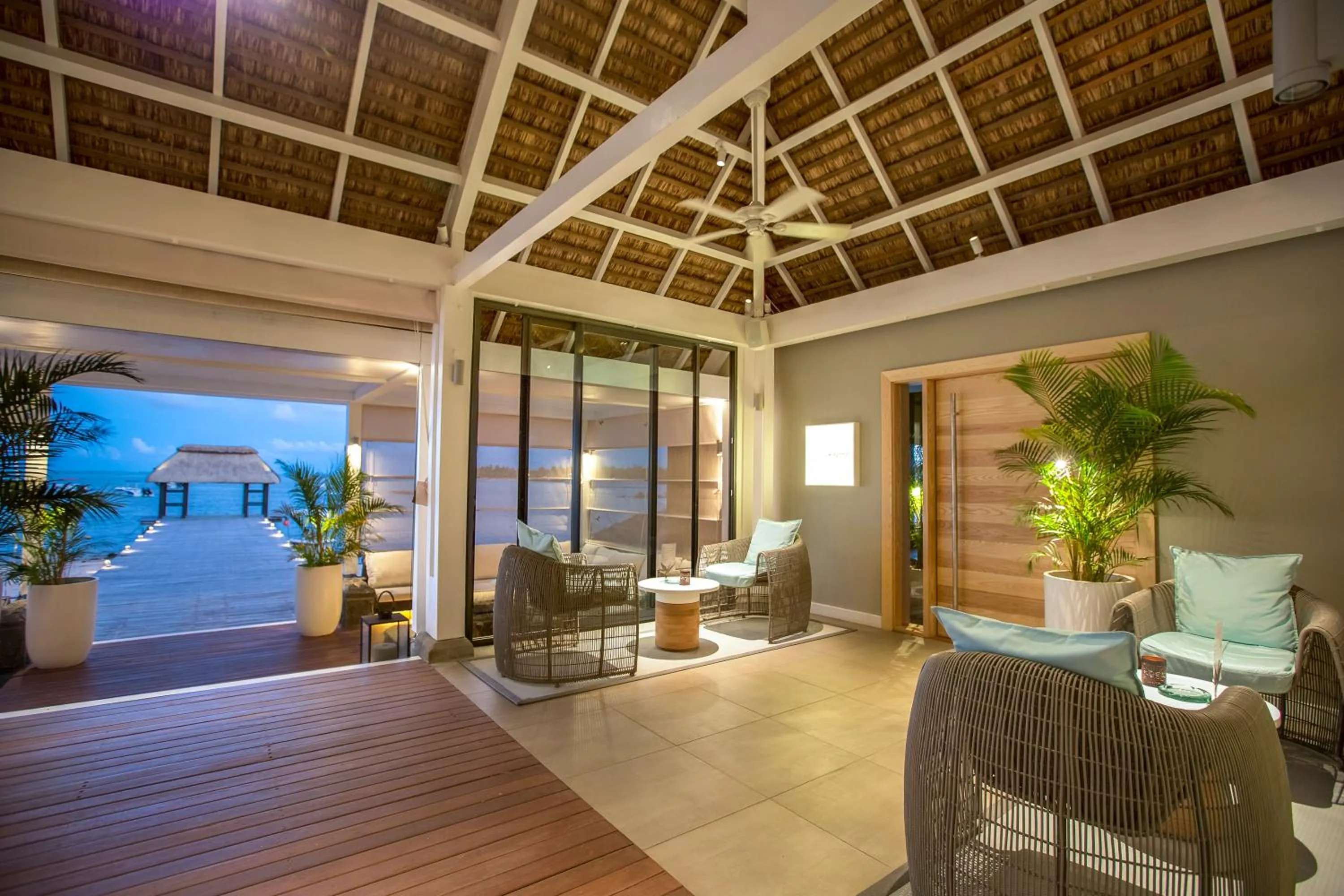 Restaurant/places to eat in Anahita Golf & Spa Resort