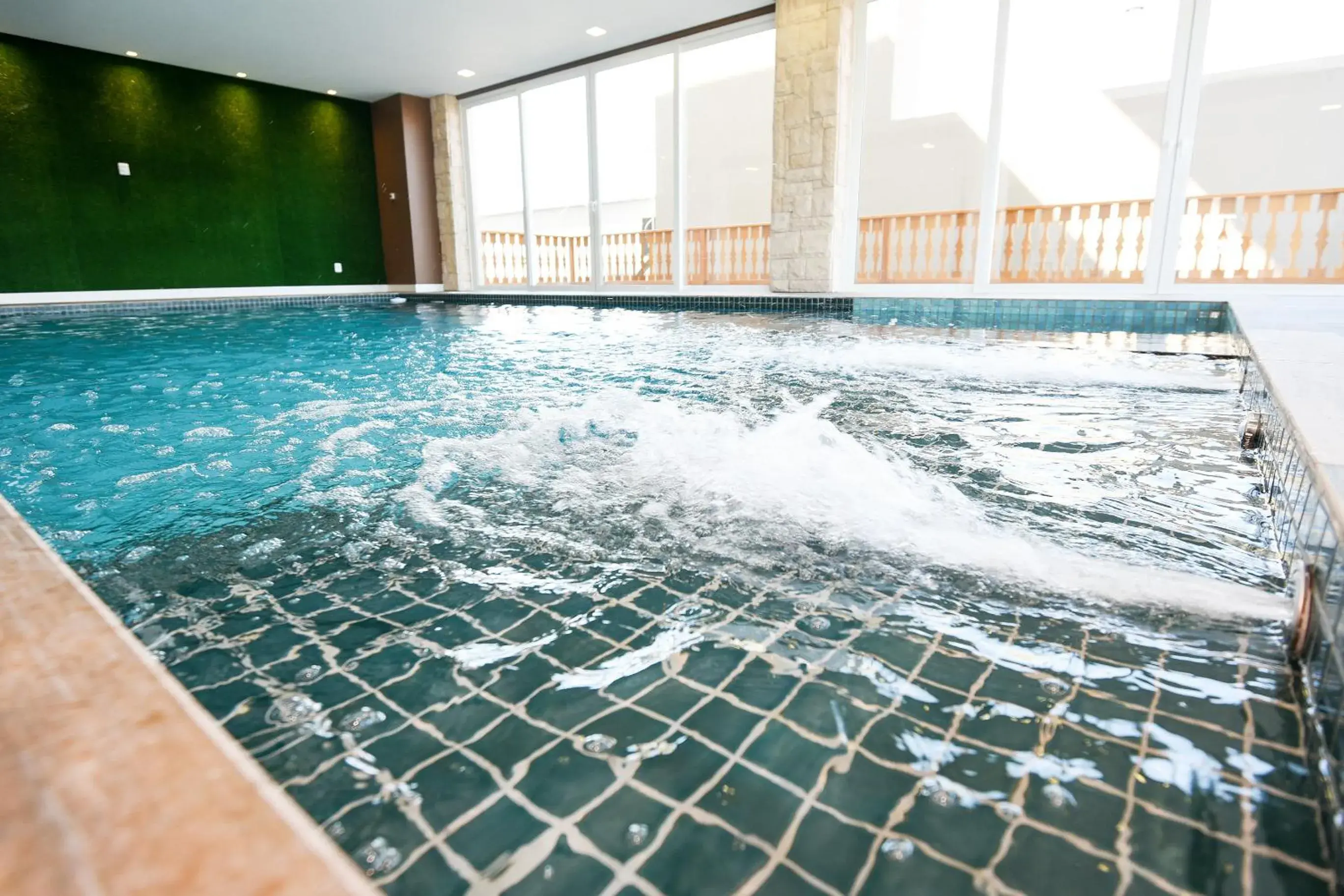 Swimming pool in Hotel Alles Berg Swimming pool in Hotel Alles Berg