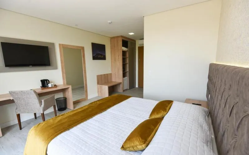 Bed in Hotel Alles Berg