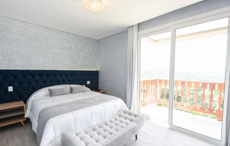 Bed in Hotel Alles Berg