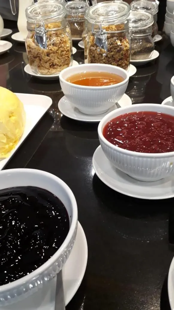 Breakfast in Hotel Alles Berg