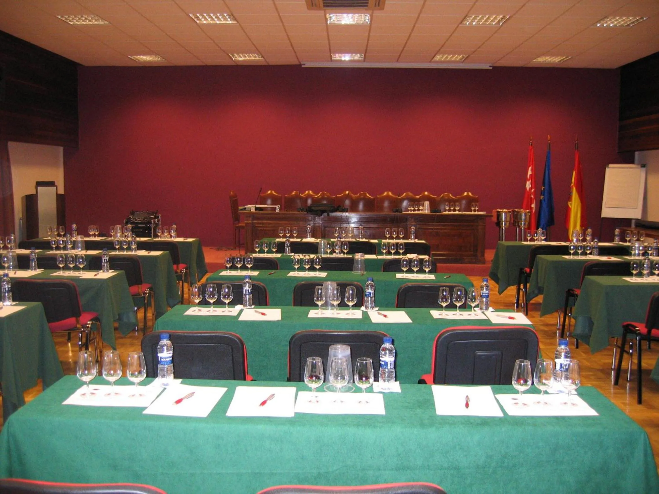 On-site shops in Hotel Escuela Madrid