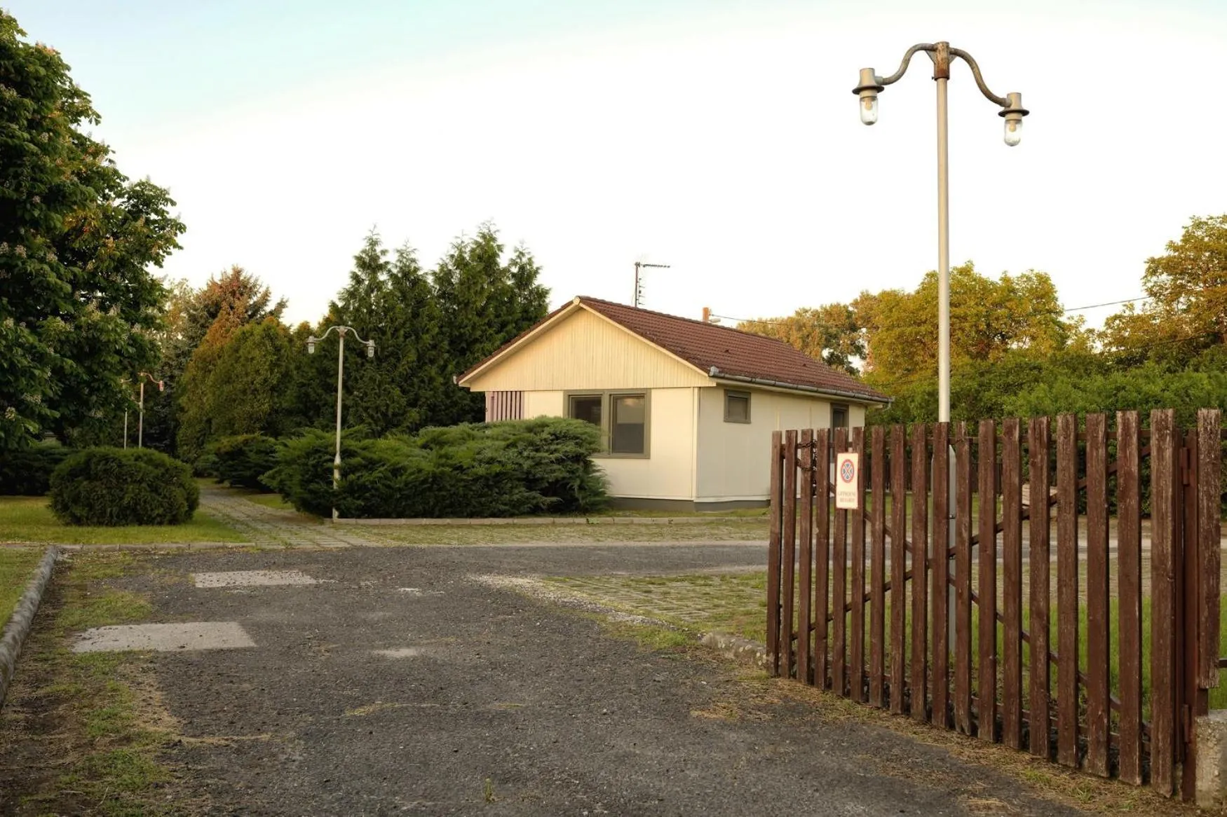 Garden in Parti Üdülő