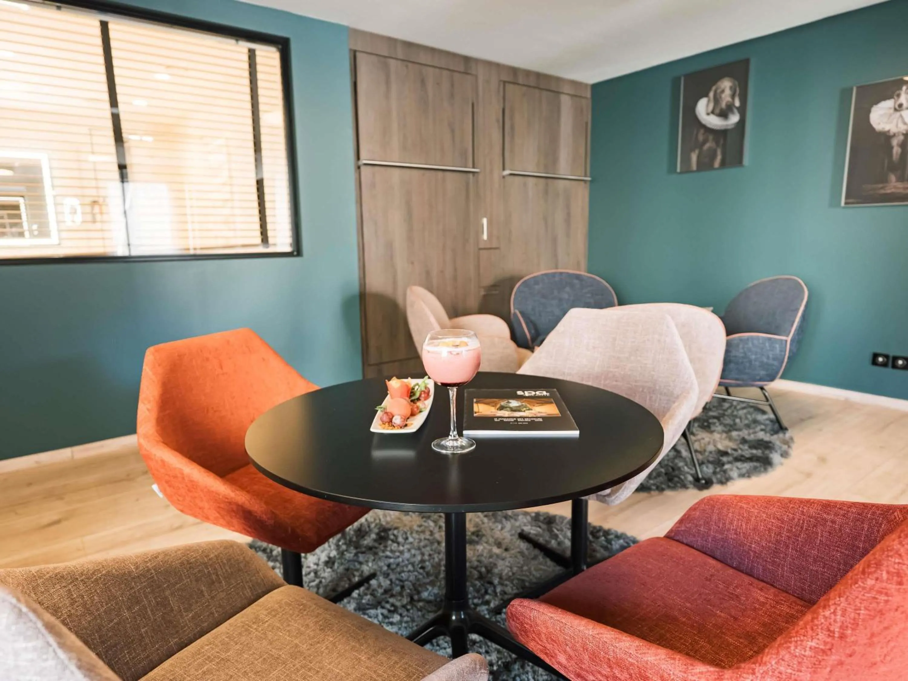 Bedroom in Mercure Pont d’Avignon Centre