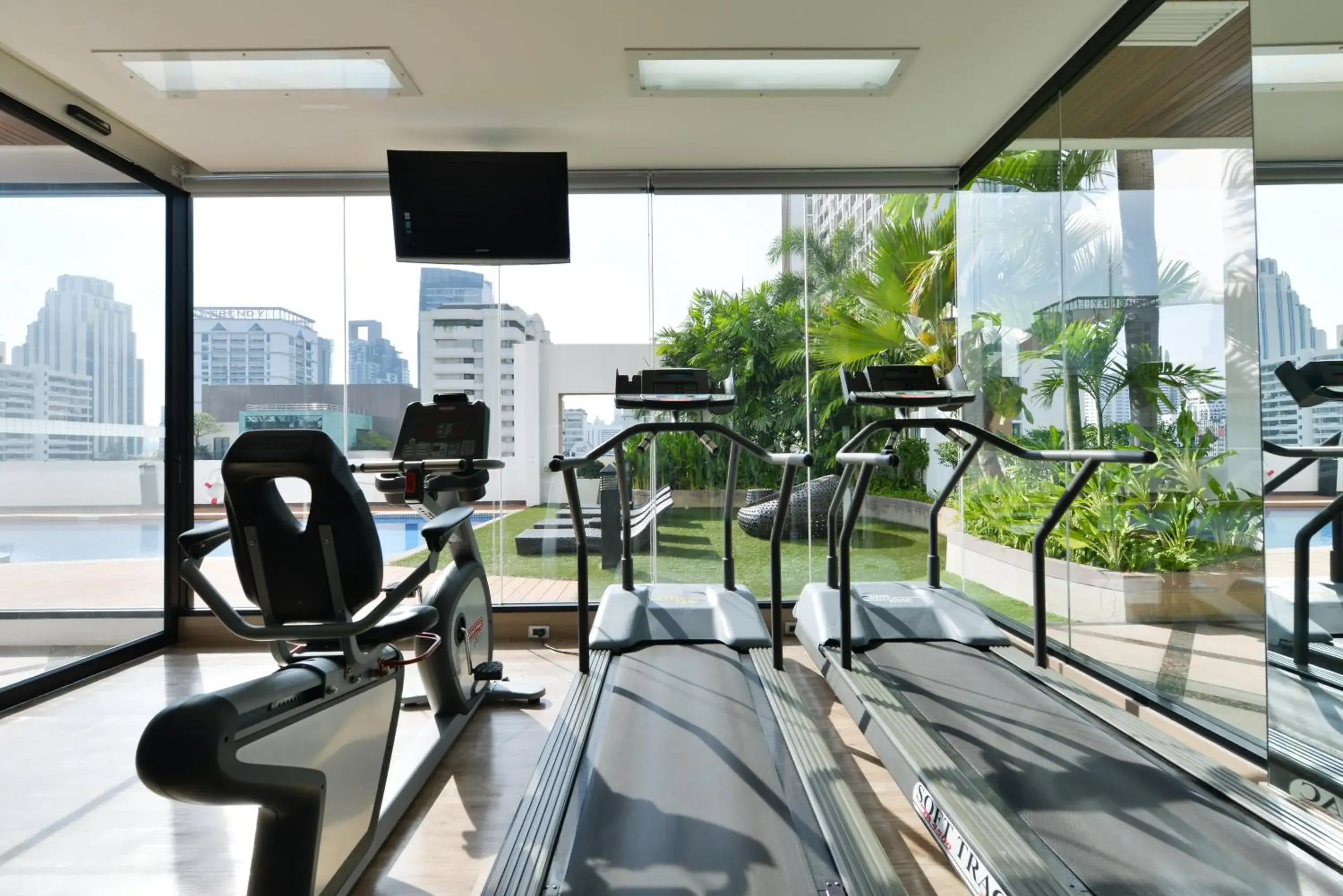 Fitness centre/facilities in Grand Asoke Suites Boutique Residence Fitness centre/facilities in Grand Asoke Suites Boutique Residence