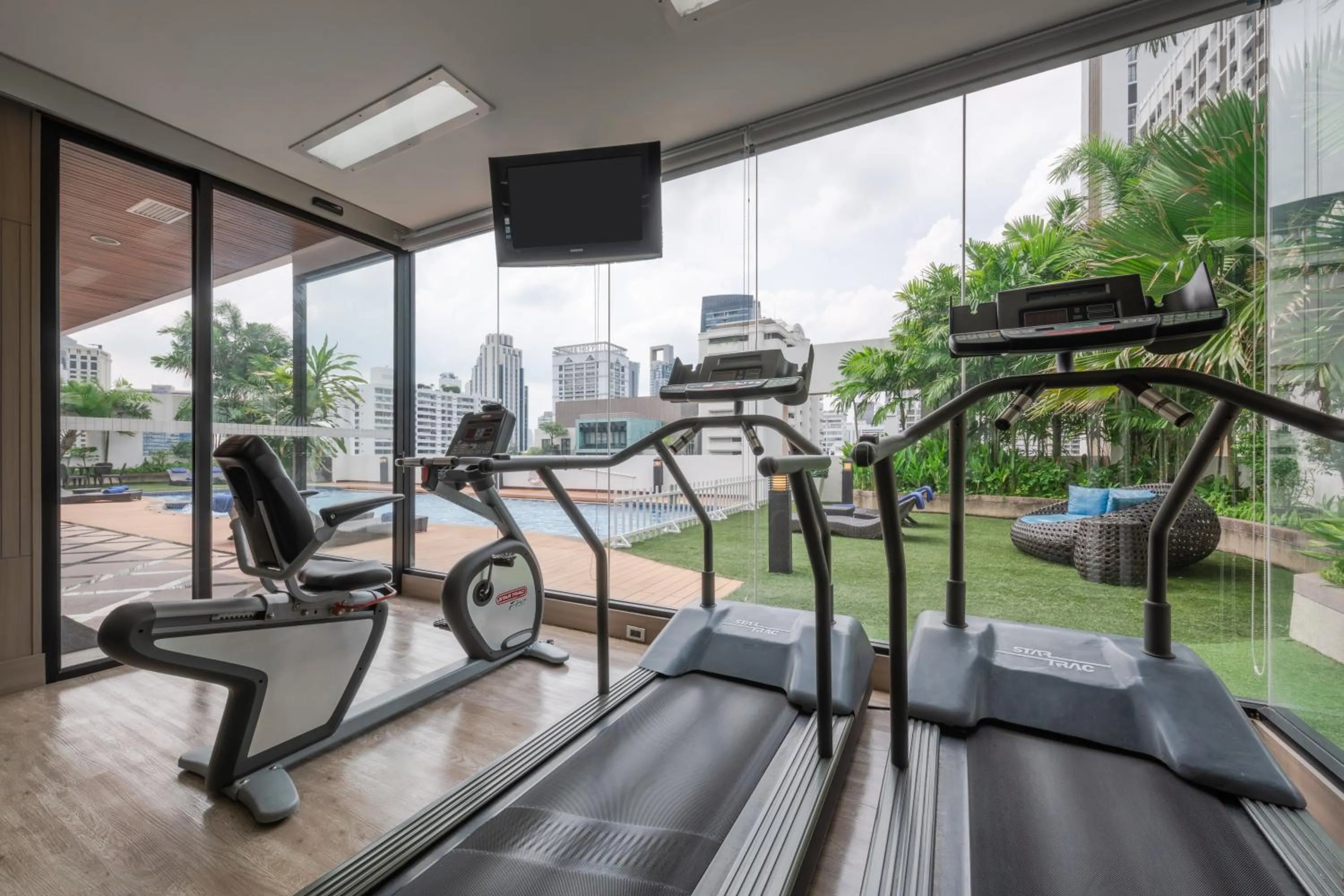 Fitness centre/facilities in Grand Asoke Suites Boutique Residence