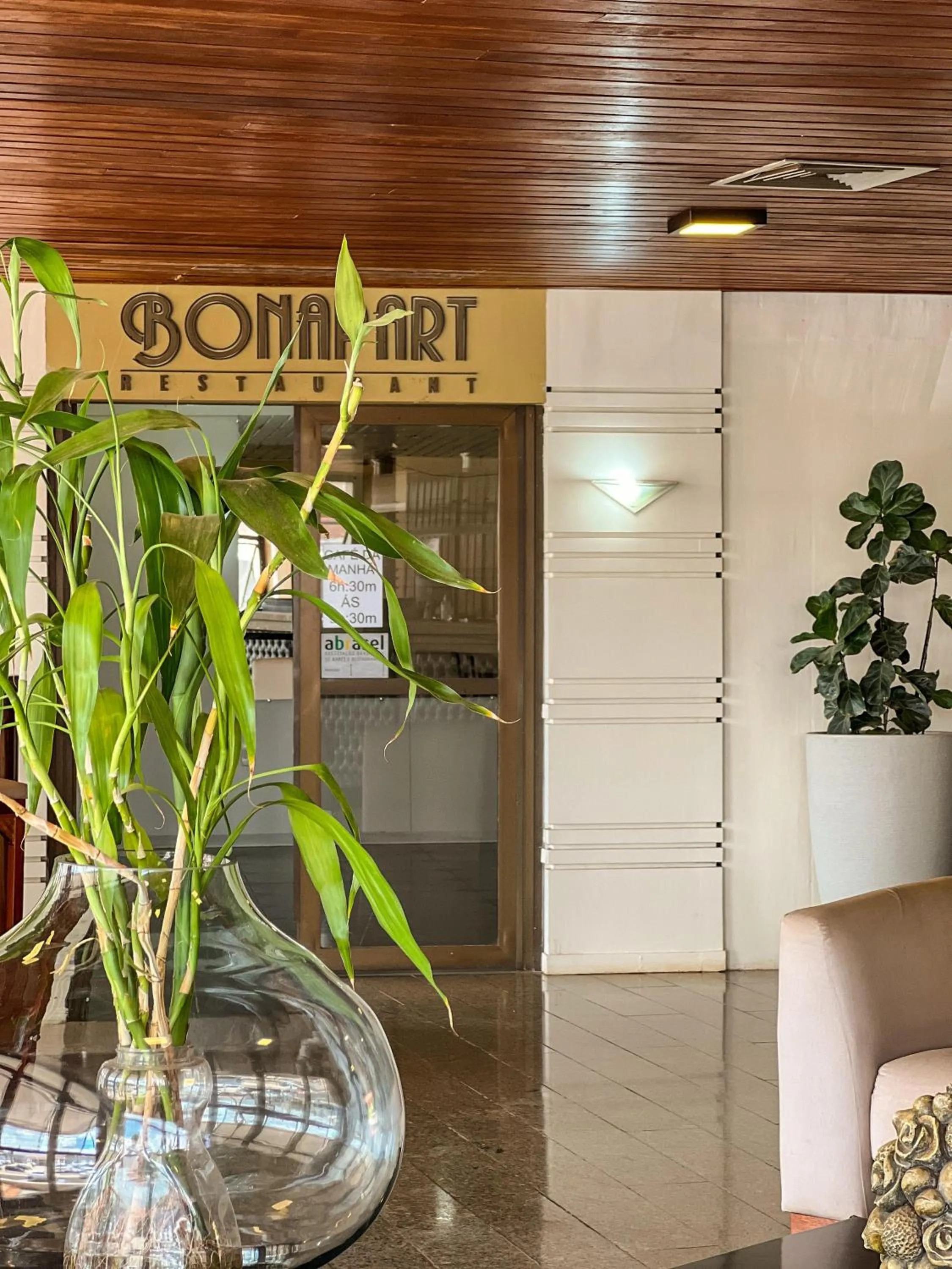 Lobby or reception in Uberaba Apart Hotel by Easy Hotéis