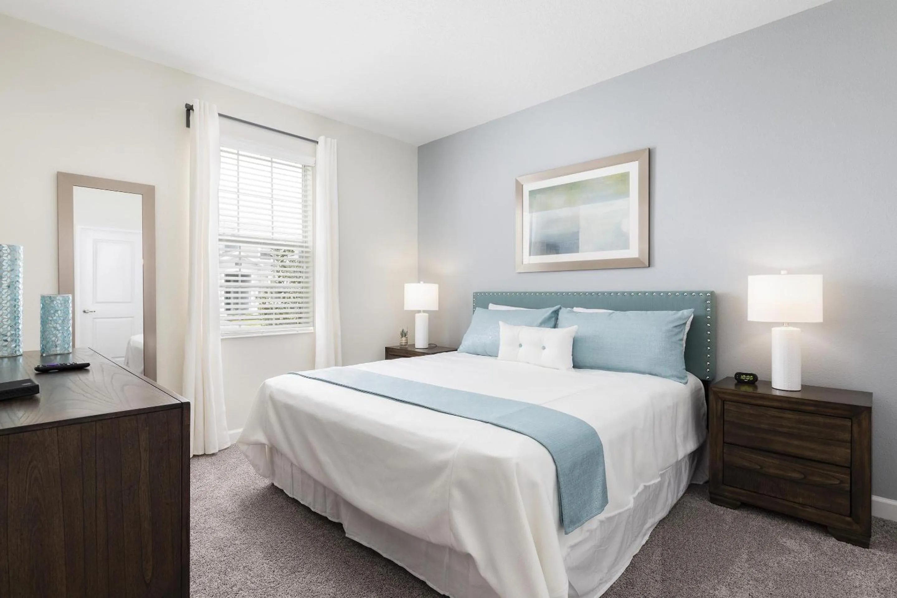 Property building, Bed in Champions Gate Resort, Game Room, Theater, Near Attractions!!