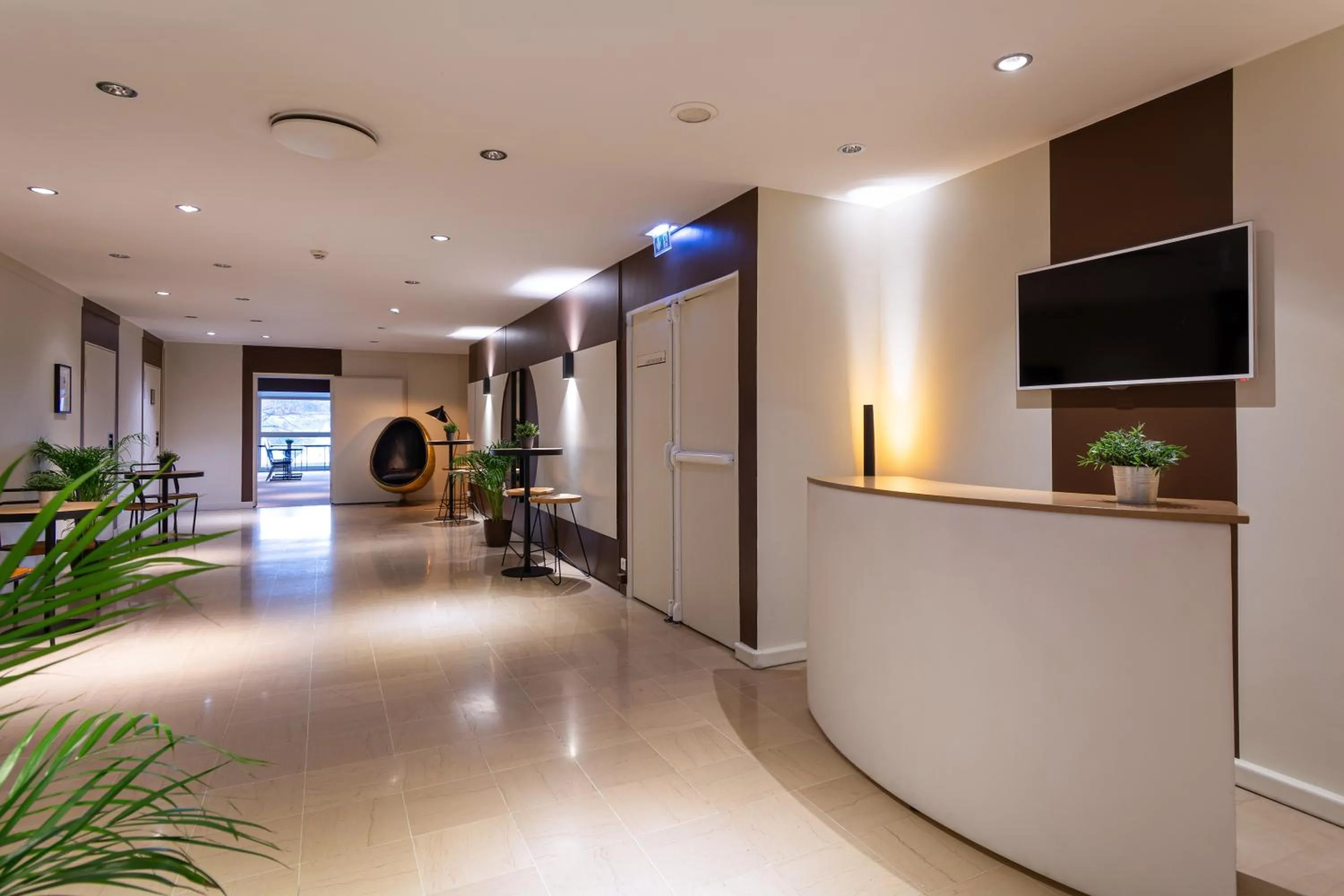 Lobby or reception in Hôtel du Port